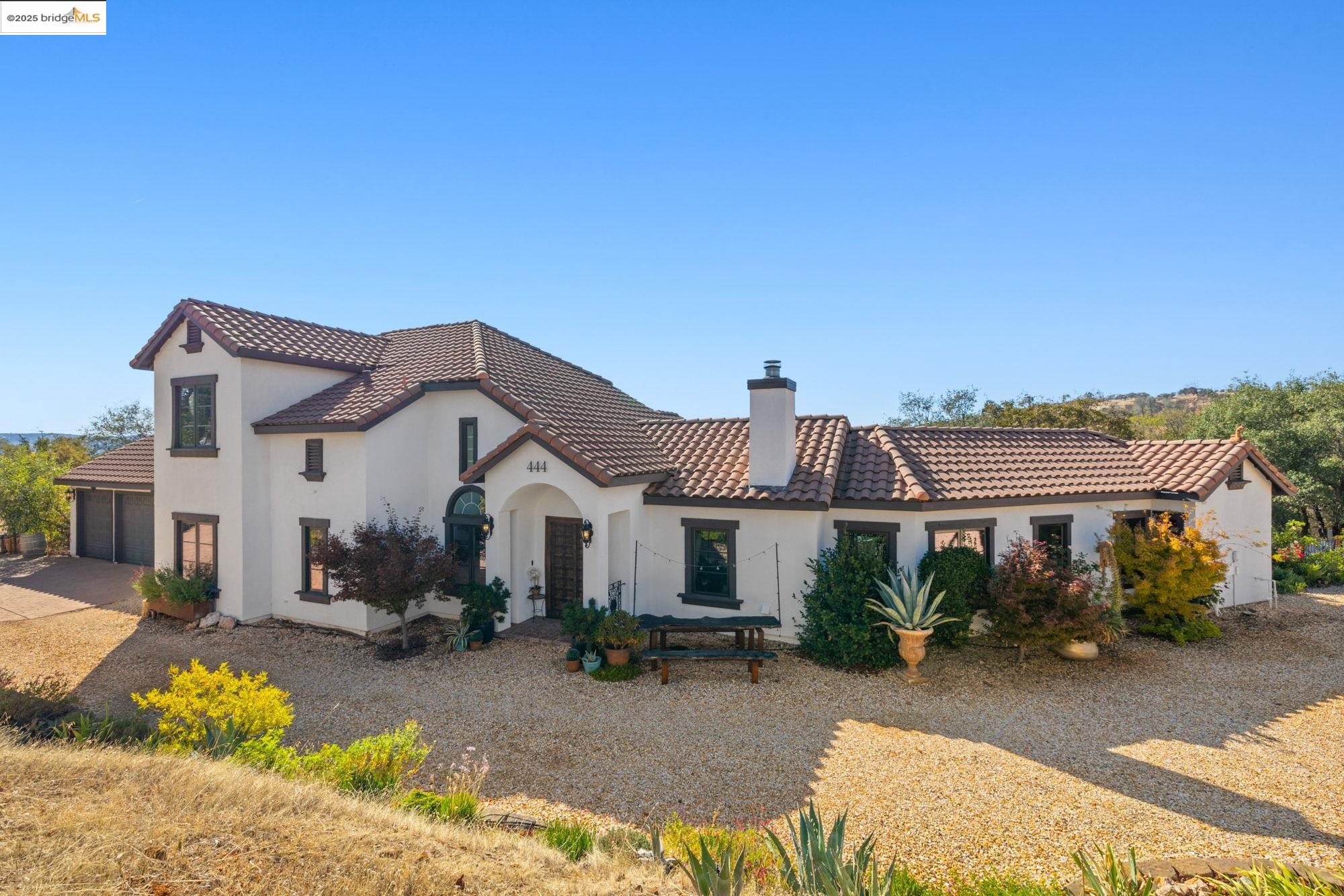 Detail Gallery Image 2 of 59 For 444 Jackson St, Copperopolis,  CA 95228 - 3 Beds | 3 Baths