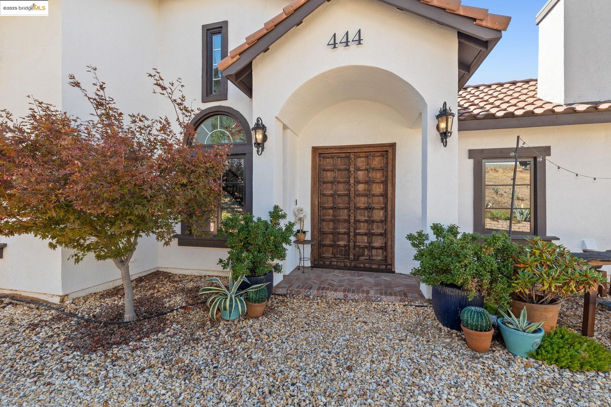 Detail Gallery Image 3 of 59 For 444 Jackson St, Copperopolis,  CA 95228 - 3 Beds | 3 Baths