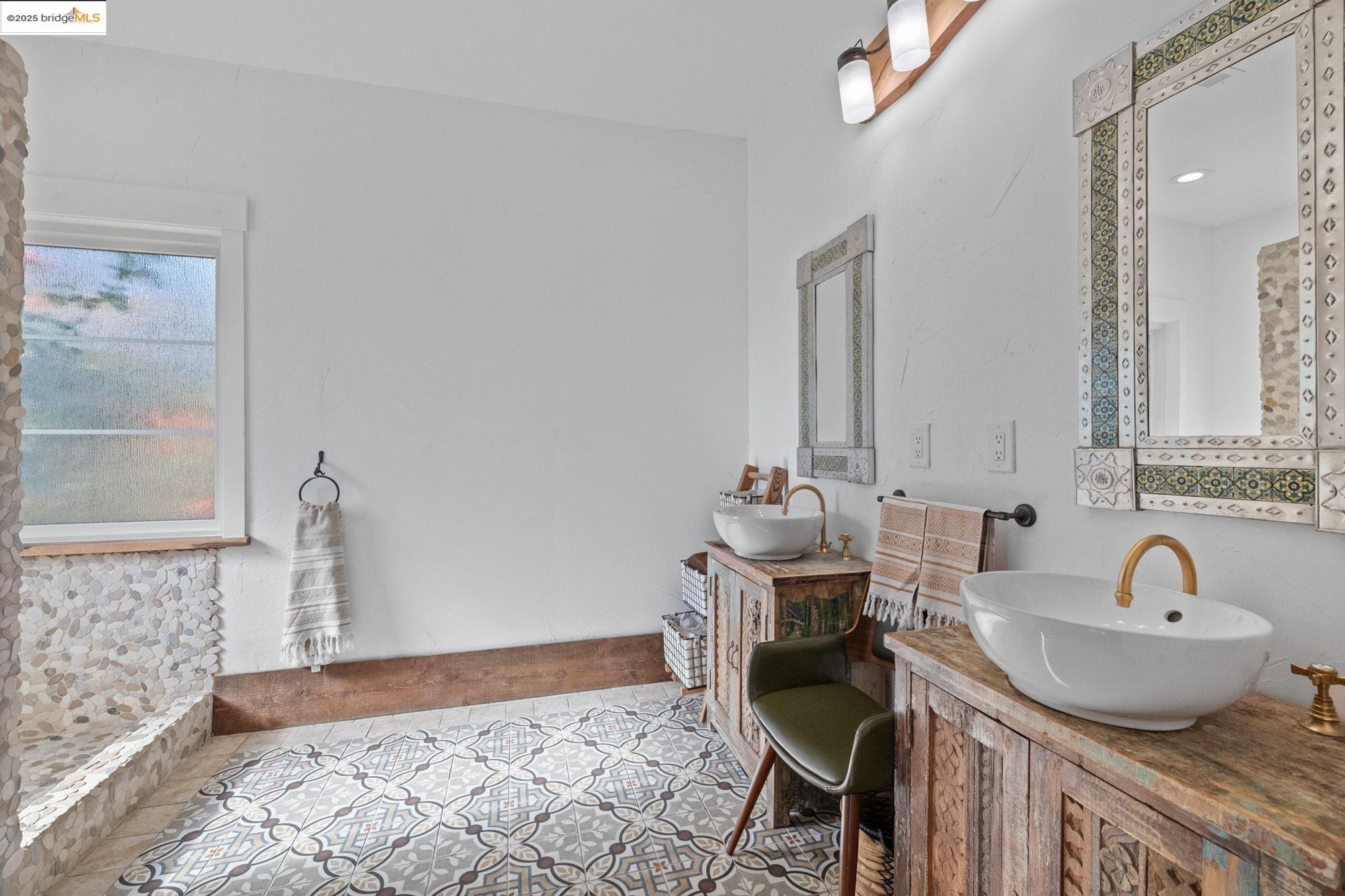 Detail Gallery Image 25 of 59 For 444 Jackson St, Copperopolis,  CA 95228 - 3 Beds | 3 Baths