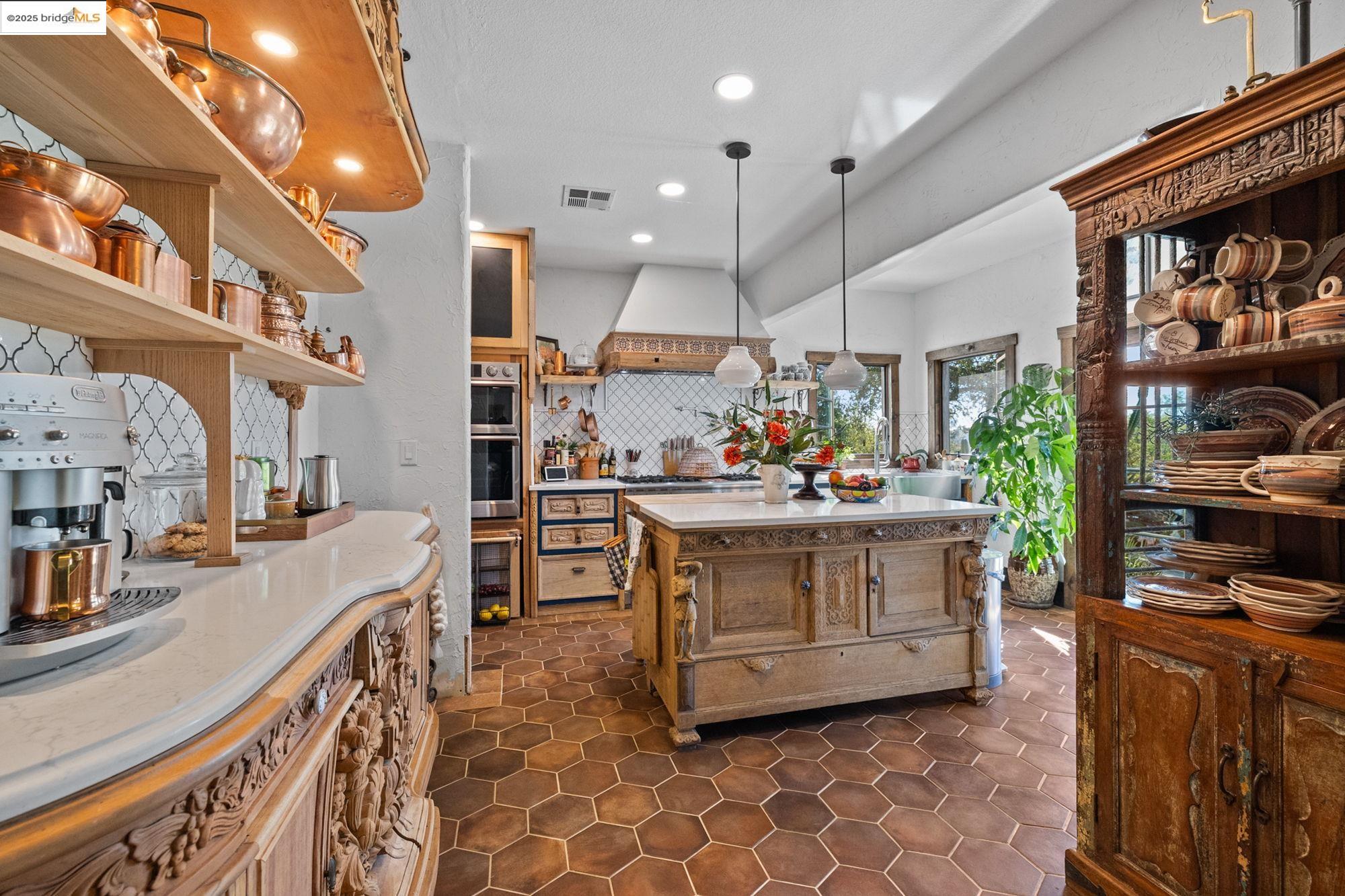 Detail Gallery Image 10 of 59 For 444 Jackson St, Copperopolis,  CA 95228 - 3 Beds | 3 Baths