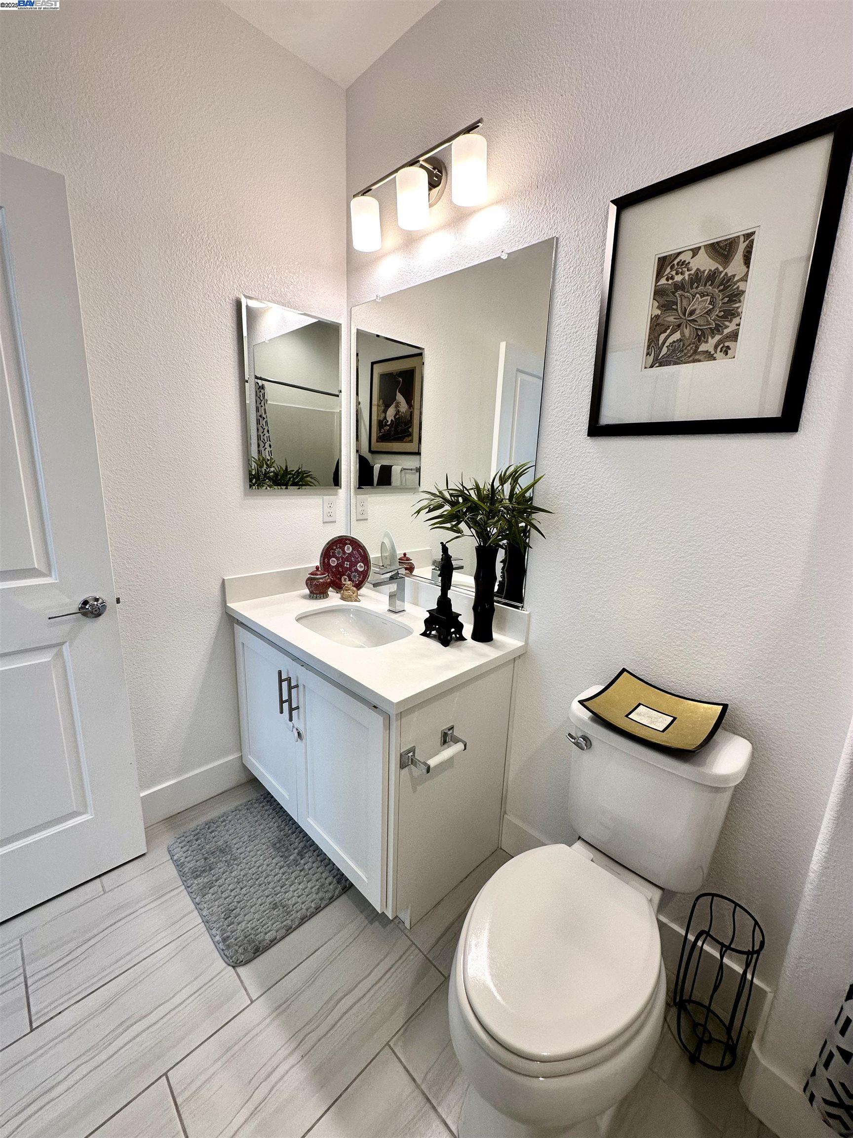 Detail Gallery Image 24 of 39 For 1465 Latitudes Way, Richmond,  CA 94804 - 3 Beds | 3/1 Baths