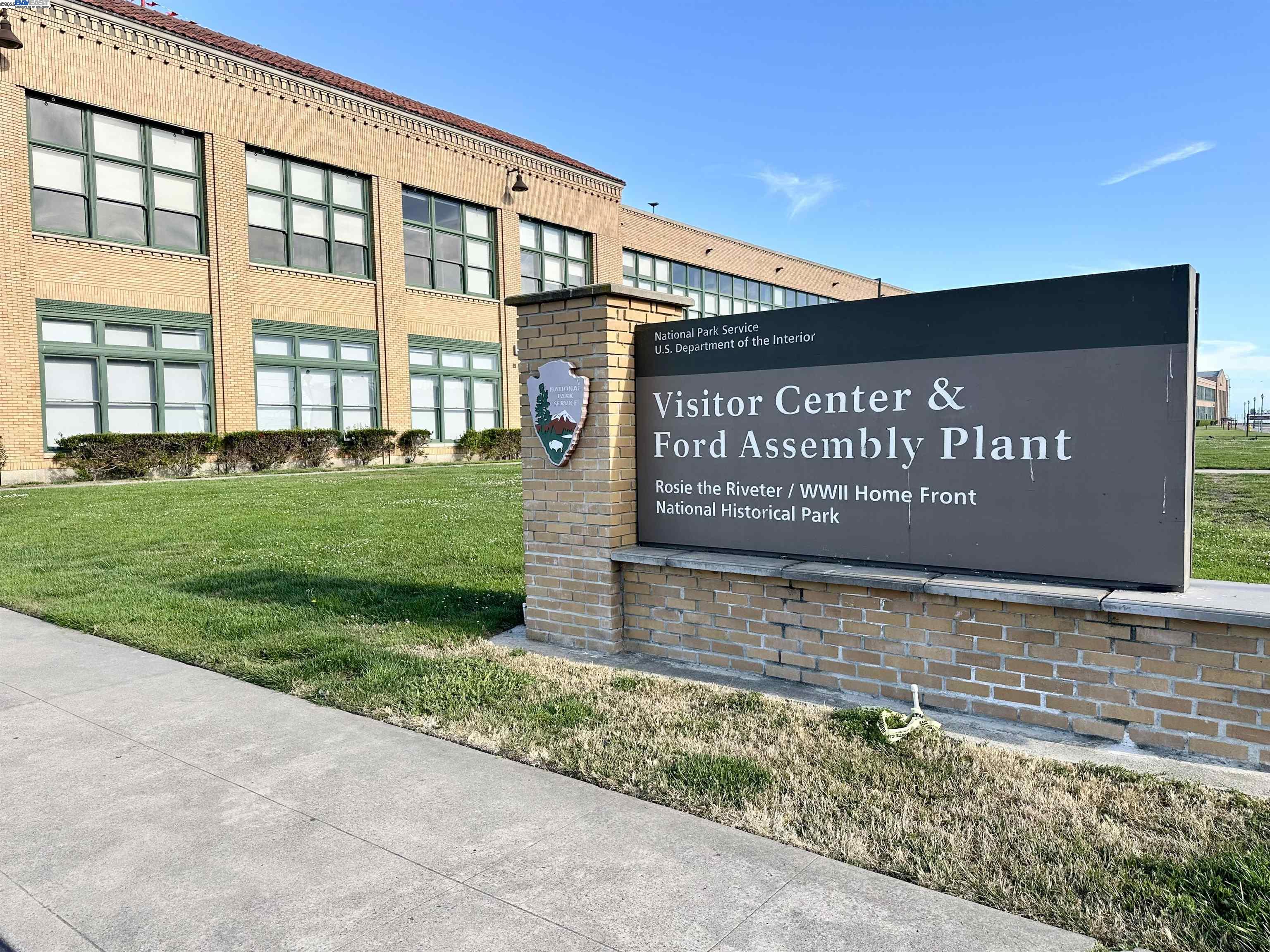 Detail Gallery Image 36 of 39 For 1465 Latitudes Way, Richmond,  CA 94804 - 3 Beds | 3/1 Baths