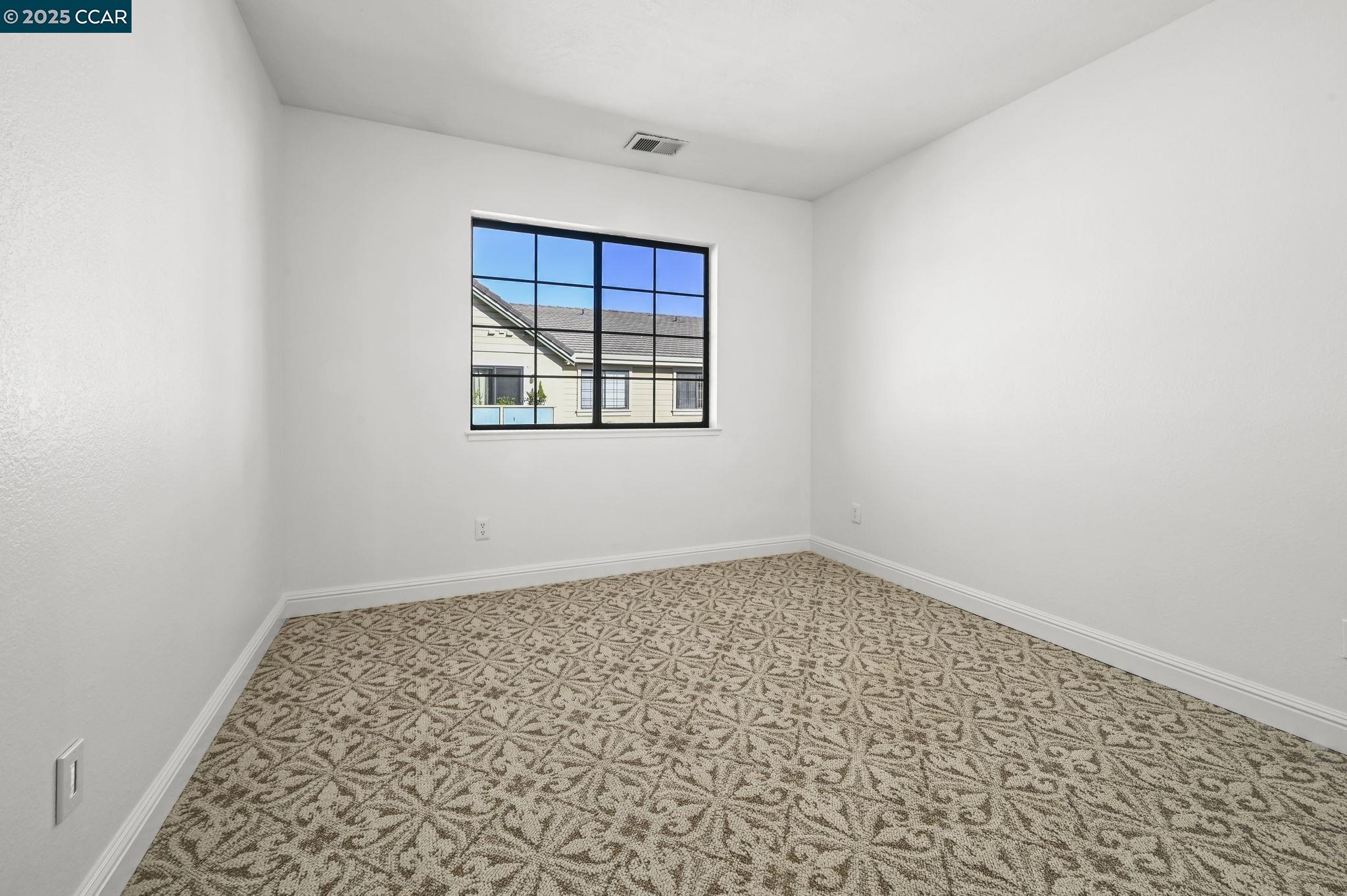 Detail Gallery Image 20 of 35 For 3080 Fostoria Cir, Danville,  CA 94526 - 3 Beds | 2 Baths