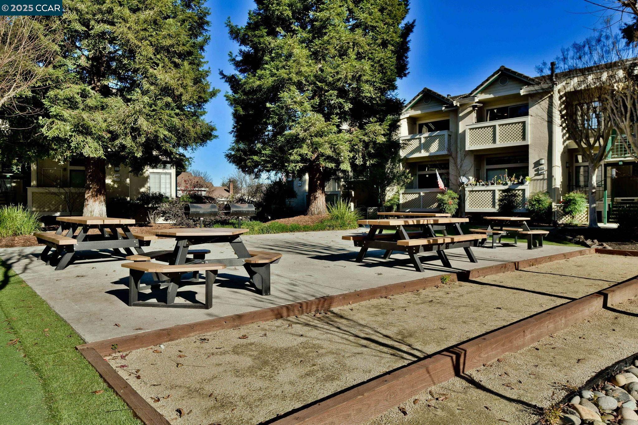 Detail Gallery Image 31 of 35 For 3080 Fostoria Cir, Danville,  CA 94526 - 3 Beds | 2 Baths