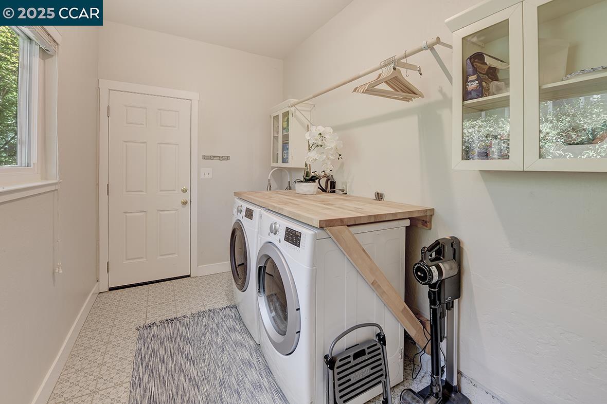 Detail Gallery Image 26 of 53 For 235 Appalachian Dr, Martinez,  CA 94553 - 5 Beds | 2/1 Baths