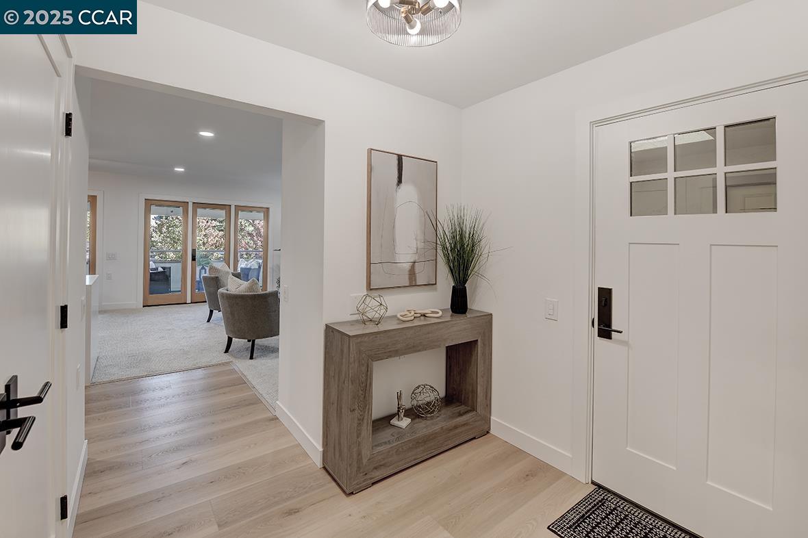 Photo #4: 41115254 Listing: Photo #4