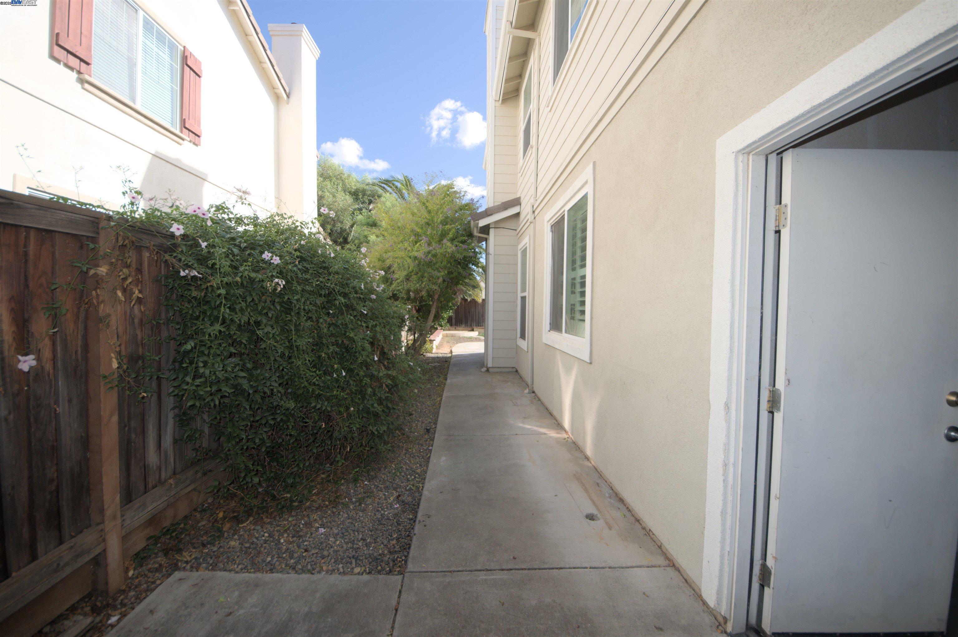 Detail Gallery Image 47 of 50 For 1612 Marina Way, Brentwood,  CA 94513 - 5 Beds | 3 Baths