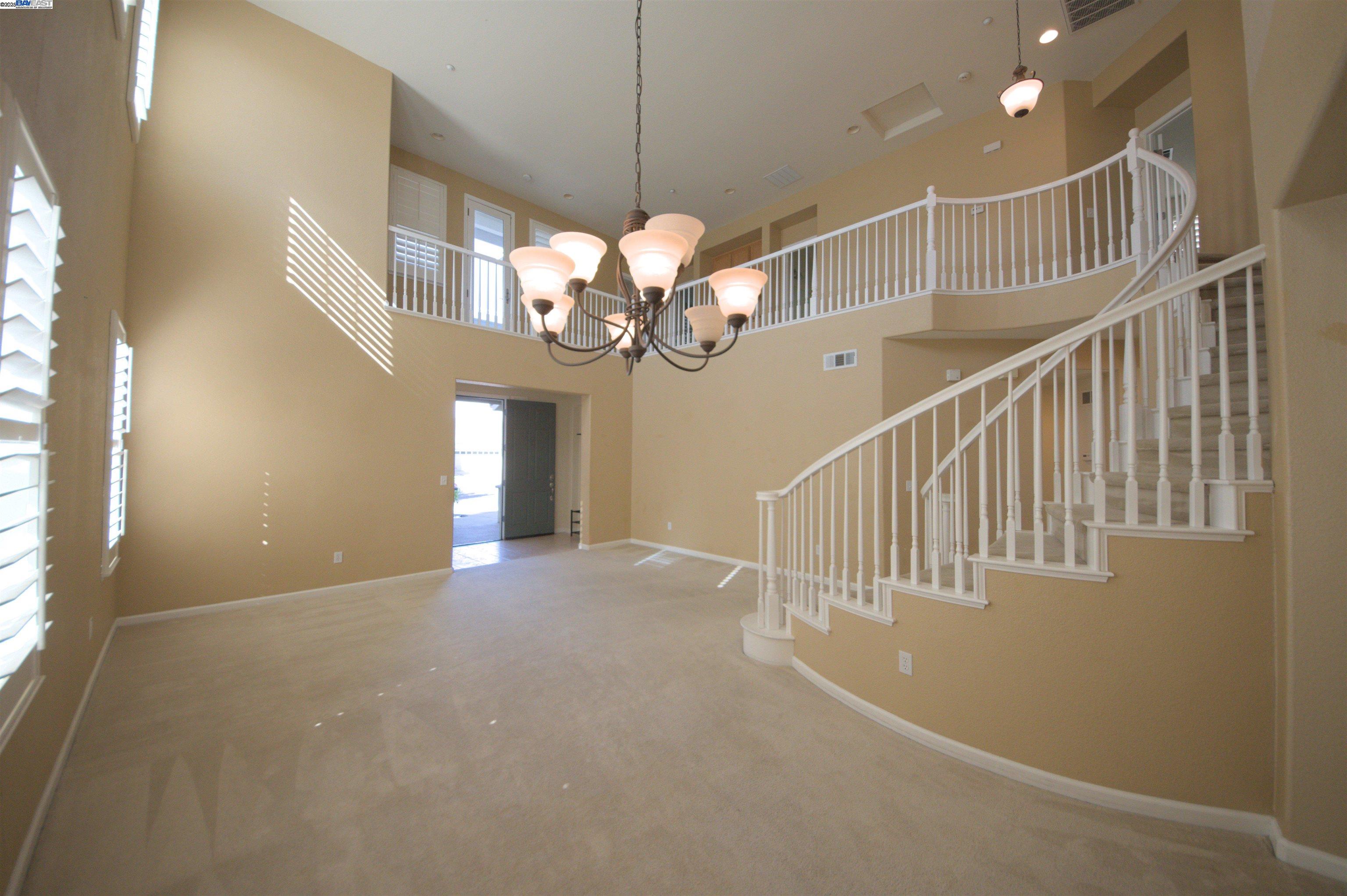 Detail Gallery Image 10 of 50 For 1612 Marina Way, Brentwood,  CA 94513 - 5 Beds | 3 Baths