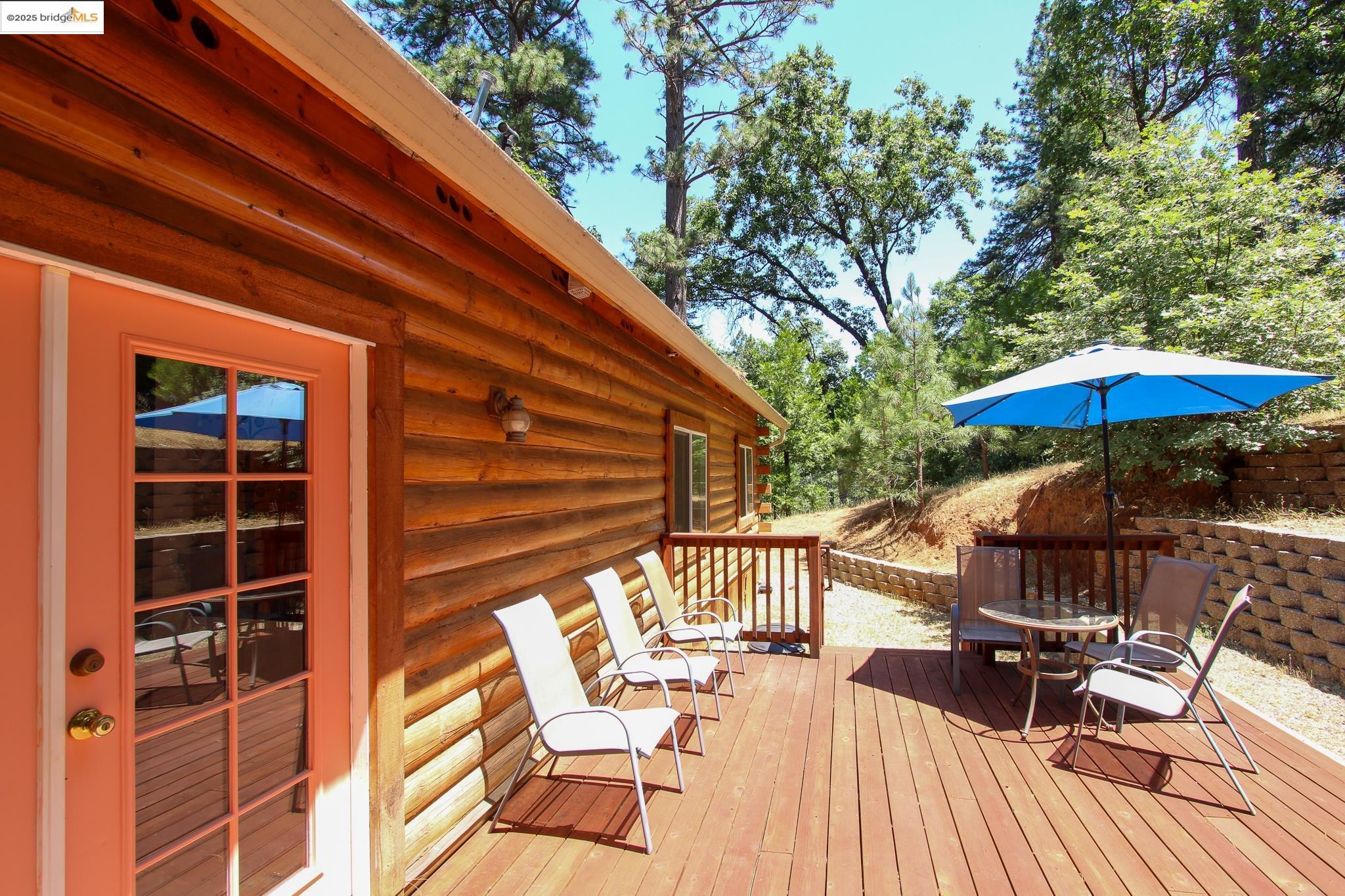 Detail Gallery Image 11 of 41 For 2936 E Highway 4, Murphys,  CA 95247 - 3 Beds | 2 Baths