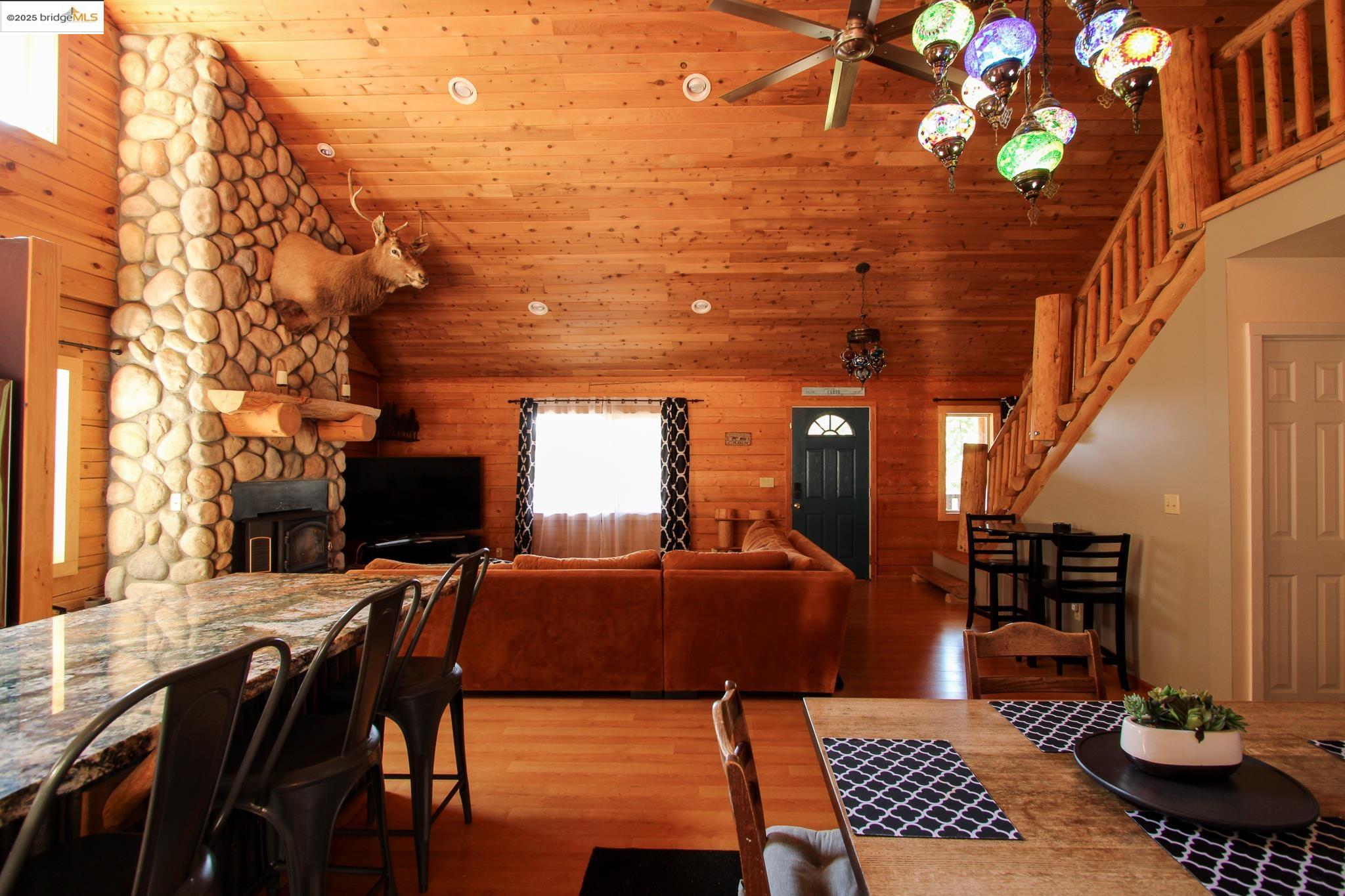 Detail Gallery Image 20 of 41 For 2936 E Highway 4, Murphys,  CA 95247 - 3 Beds | 2 Baths