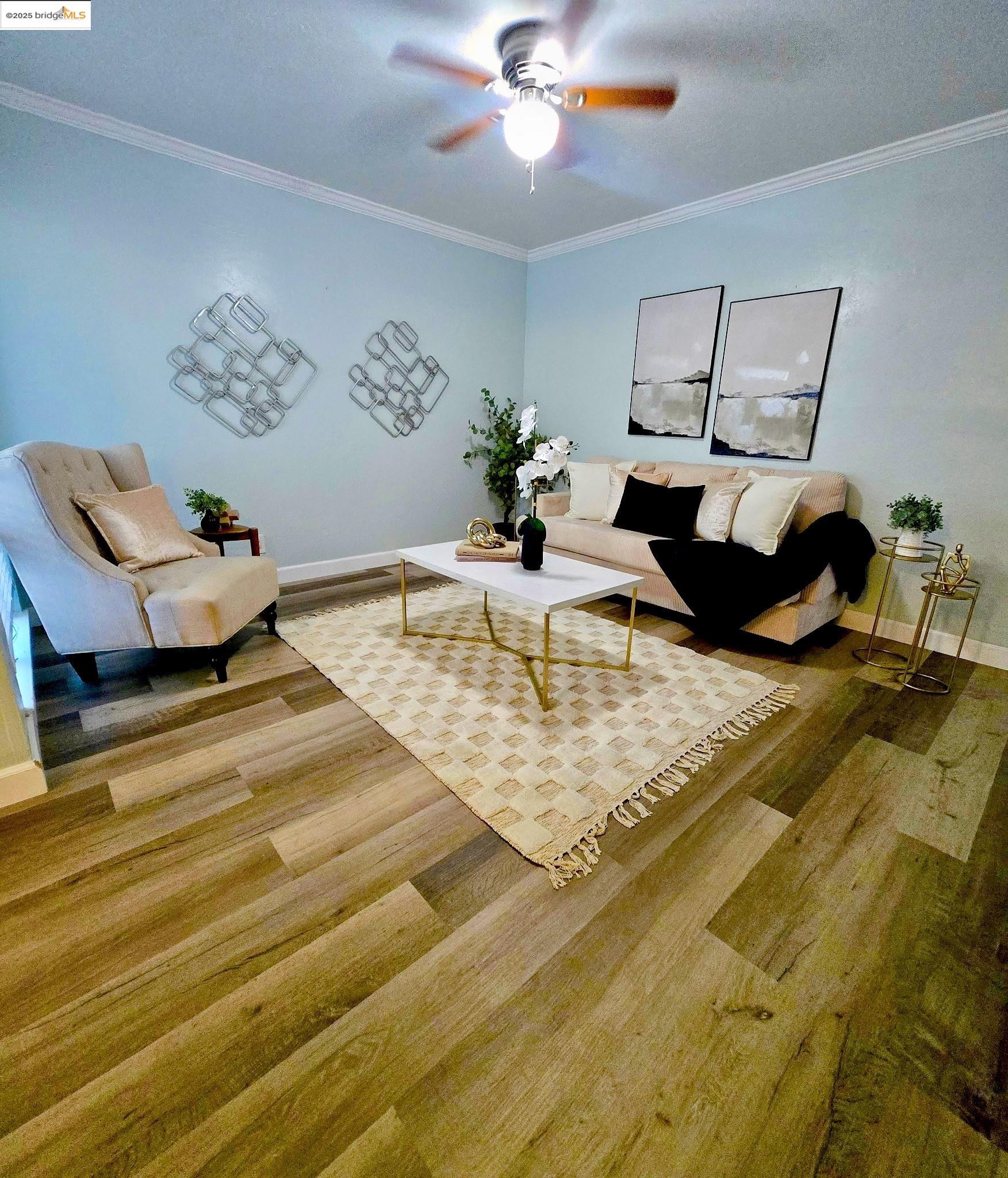 Front Image Thumbnail for EB41115262