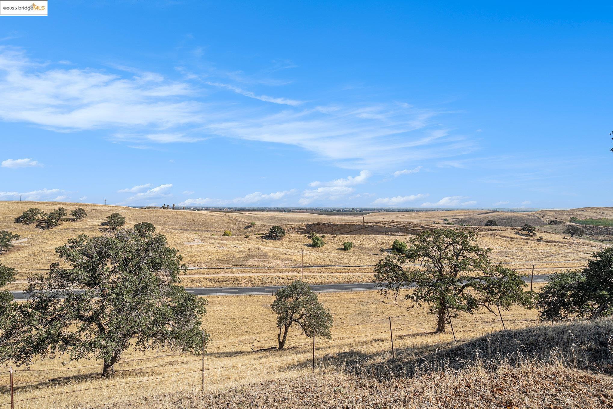 Detail Gallery Image 16 of 60 For 540 Camino Diablo, Brentwood,  CA 94513 - 4 Beds | 2/1 Baths