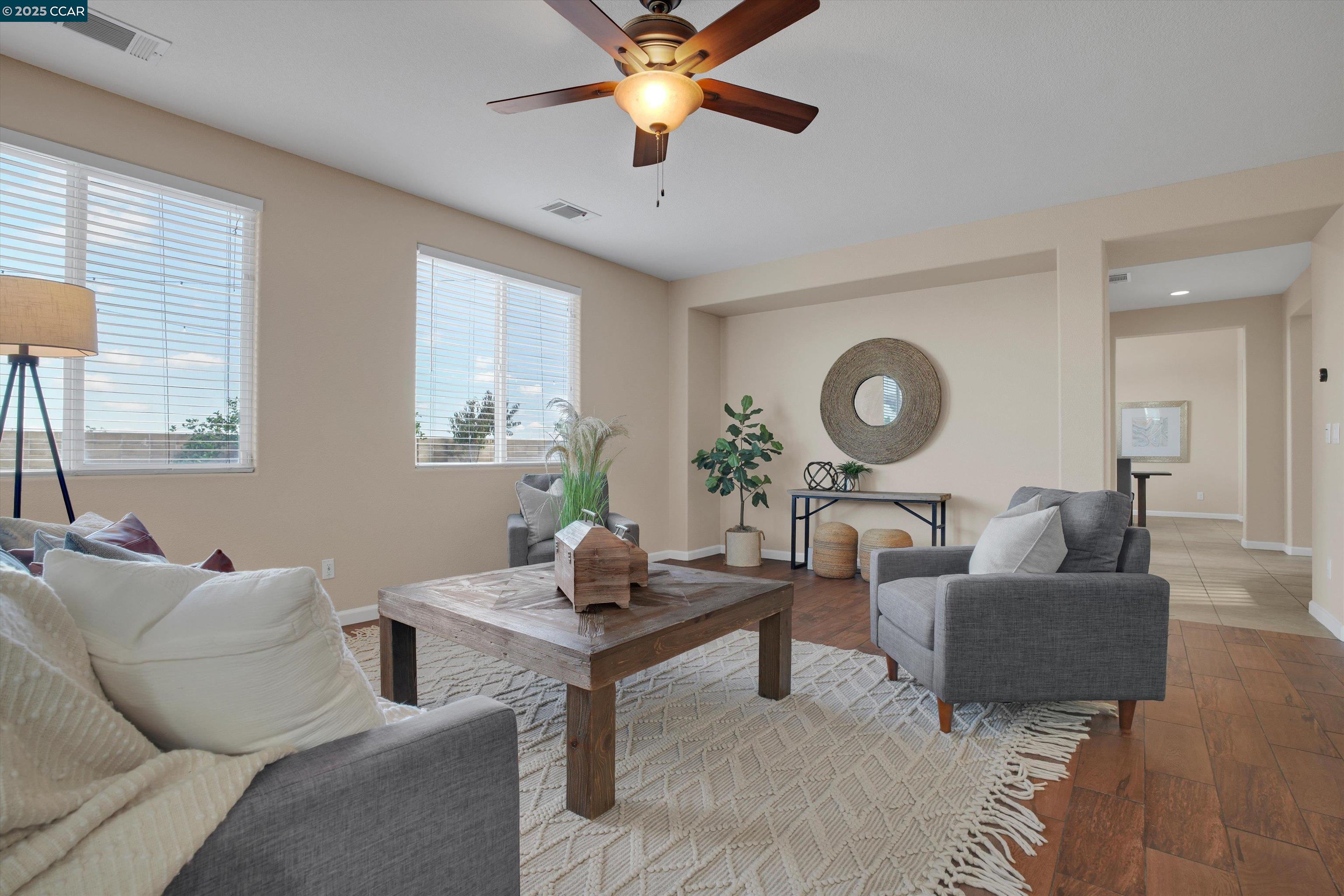 Detail Gallery Image 17 of 37 For 4491 Le Conte Cir, Antioch,  CA 94531 - 4 Beds | 3/1 Baths