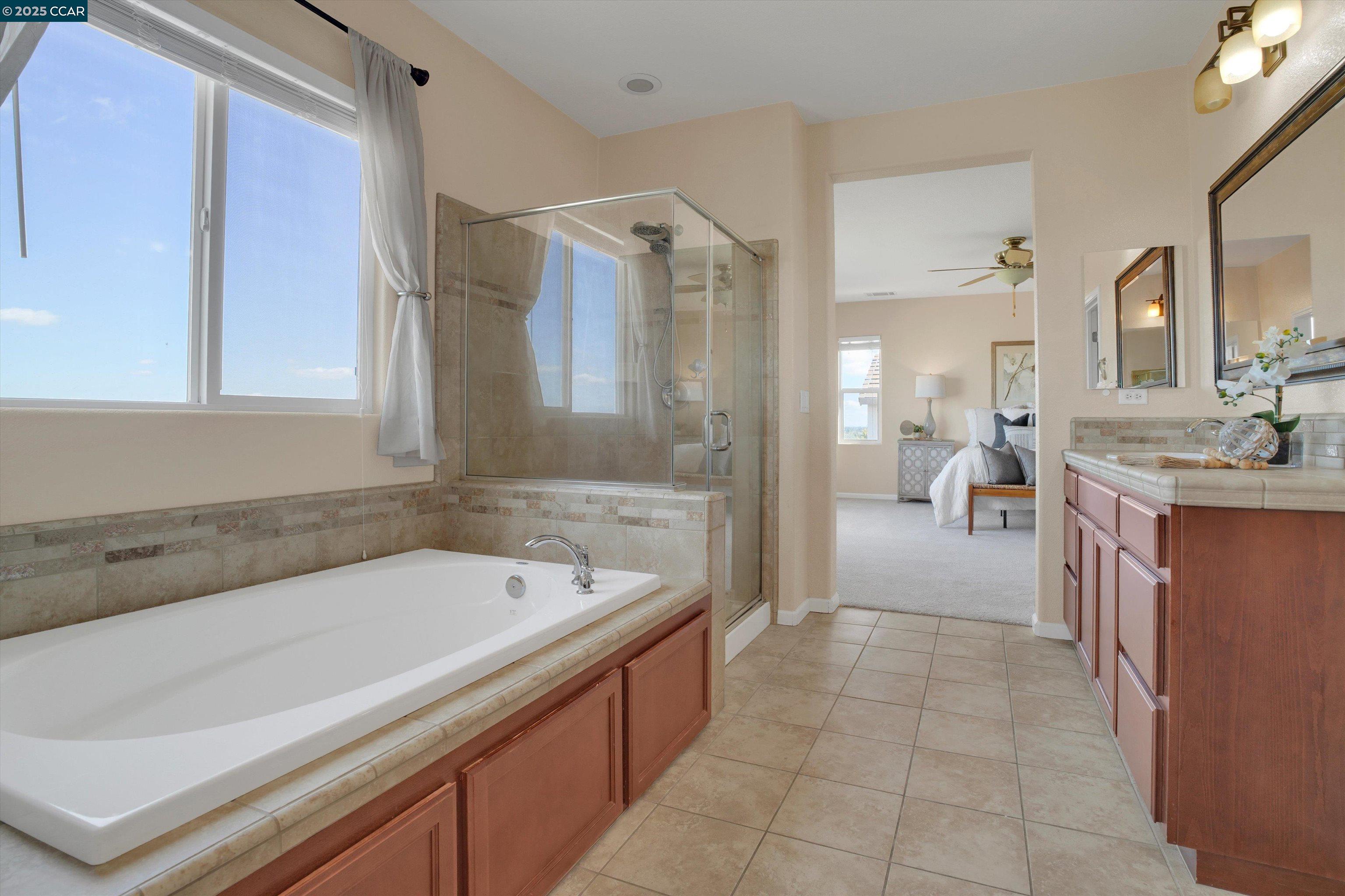 Detail Gallery Image 24 of 37 For 4491 Le Conte Cir, Antioch,  CA 94531 - 4 Beds | 3/1 Baths