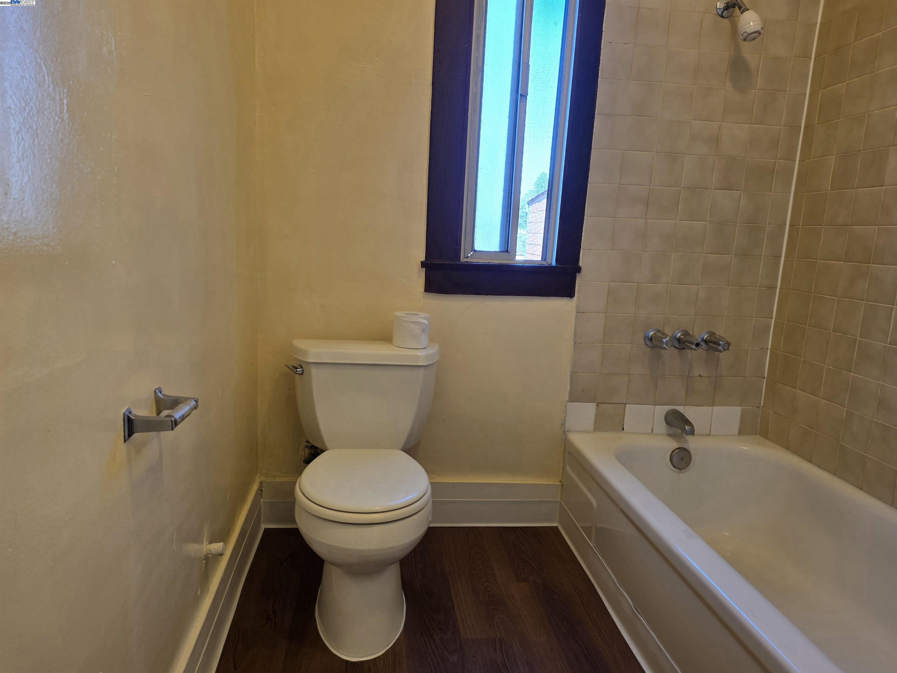 Detail Gallery Image 22 of 49 For 1821-1823 13th Ave, Oakland,  CA 94606 - – Beds | – Baths