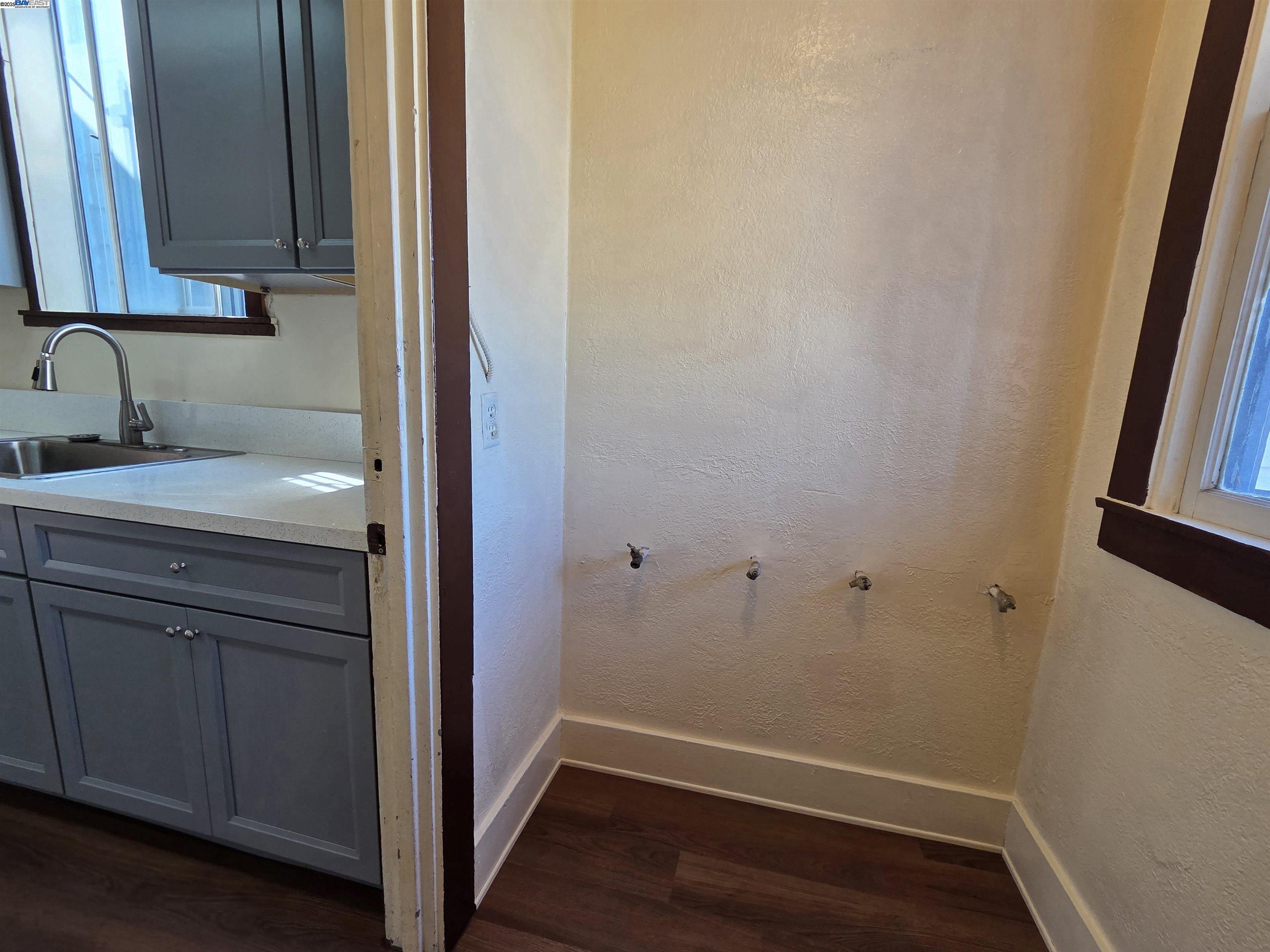 Detail Gallery Image 35 of 49 For 1821-1823 13th Ave, Oakland,  CA 94606 - – Beds | – Baths