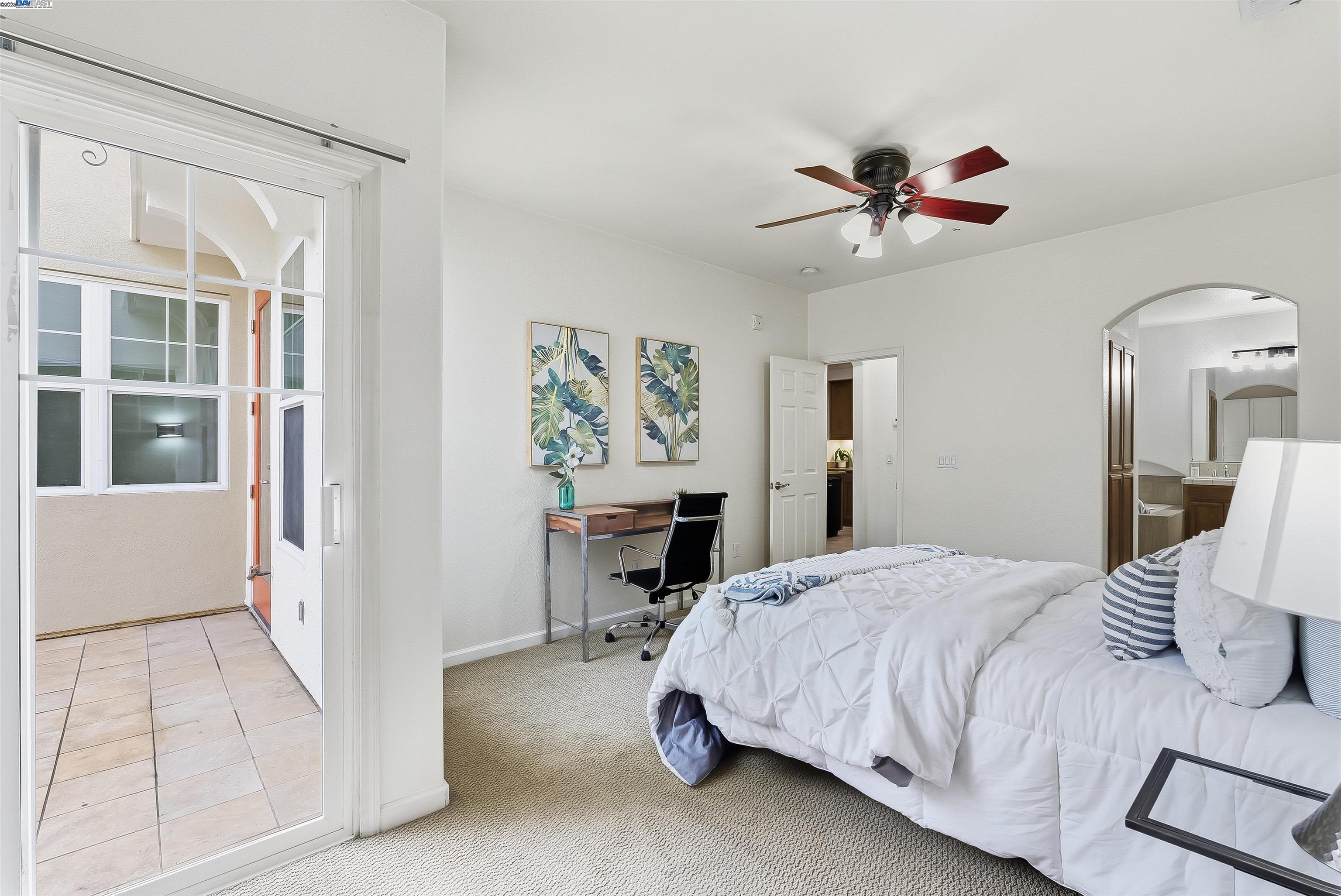 Detail Gallery Image 18 of 31 For 4126 Clarinbridge Cir, Dublin,  CA 94568-7210 - 2 Beds | 2 Baths