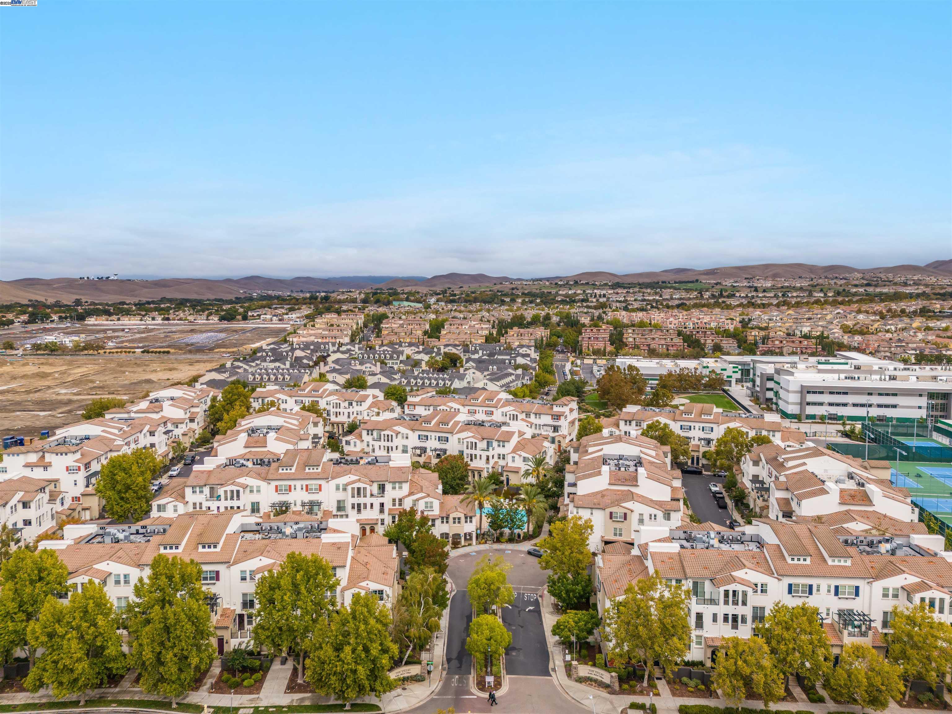 Detail Gallery Image 28 of 31 For 4126 Clarinbridge Cir, Dublin,  CA 94568-7210 - 2 Beds | 2 Baths