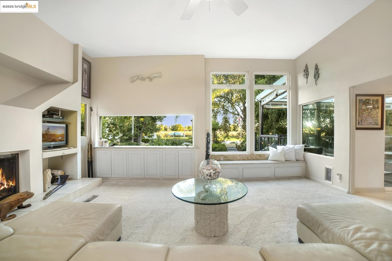 Detail Gallery Image 7 of 60 For 3604 Fourteen Mile Dr, Stockton,  CA 95219 - 5 Beds | 3 Baths