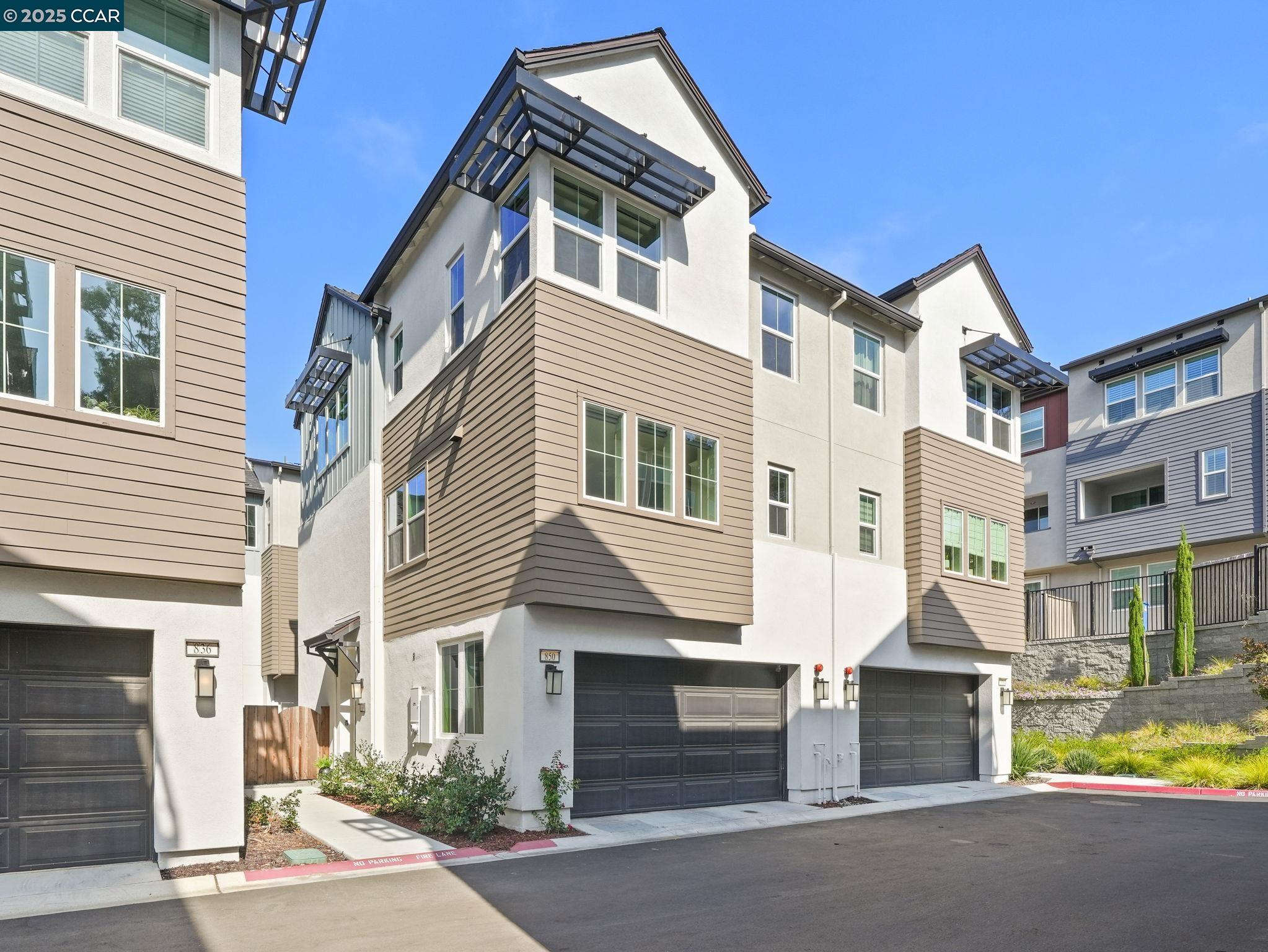 Photo #2: 41115277 Listing: Photo #2