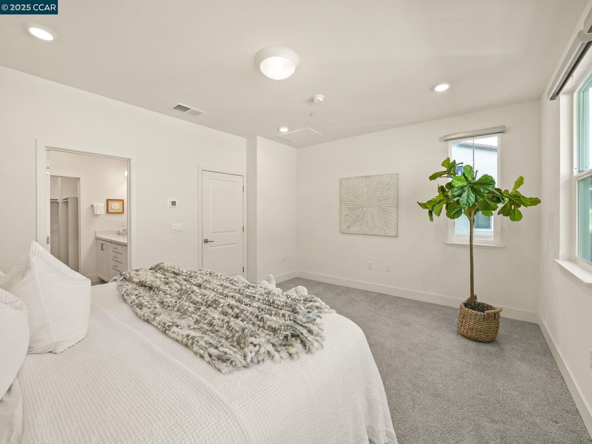 Photo #21: 41115277 Listing: Photo #21