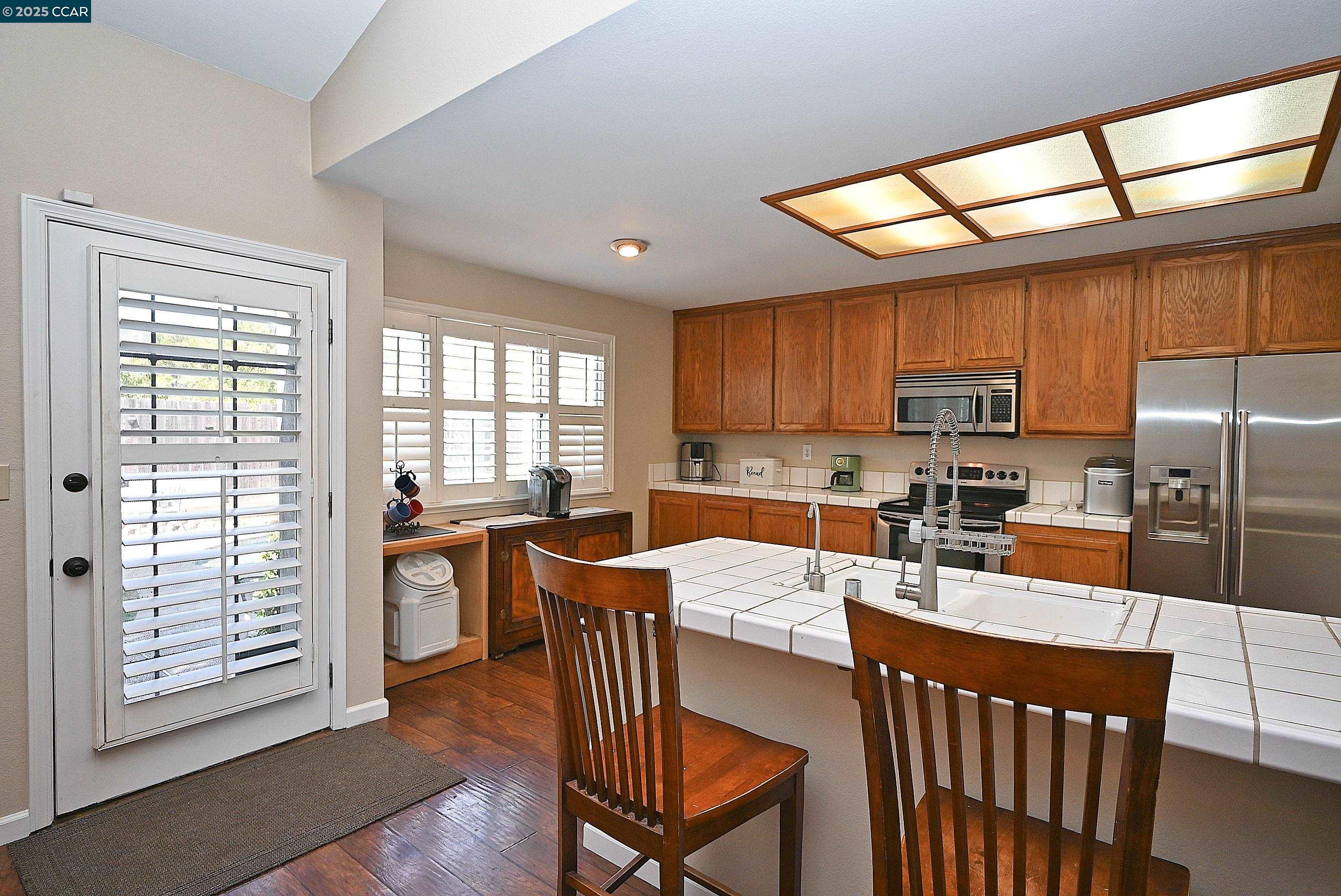 Detail Gallery Image 7 of 22 For 1120 Fox Hound Rd, Vacaville,  CA 95687 - 3 Beds | 2 Baths