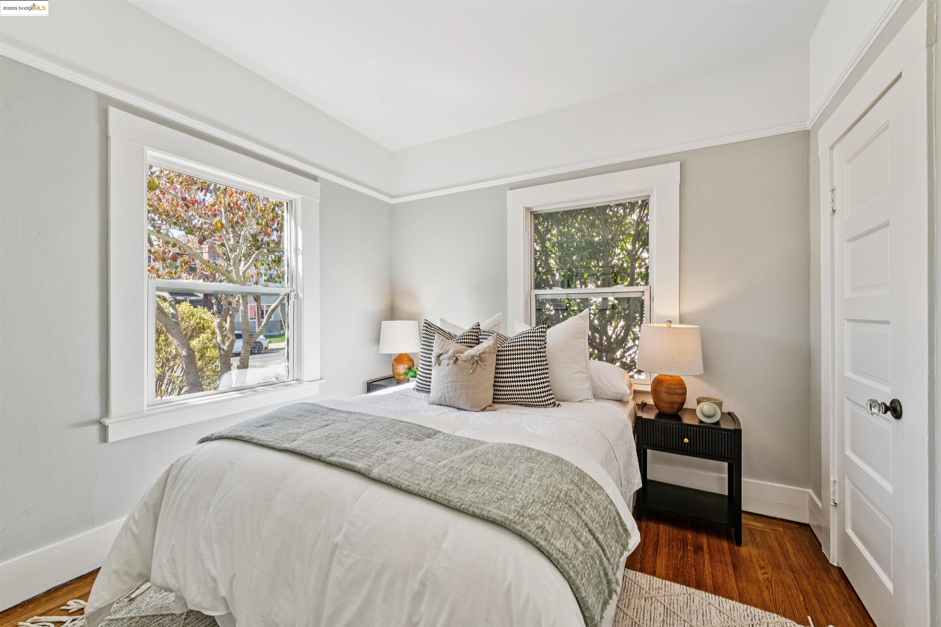 Detail Gallery Image 17 of 49 For 2839 Washington St, Alameda,  CA 94501 - 3 Beds | 2 Baths