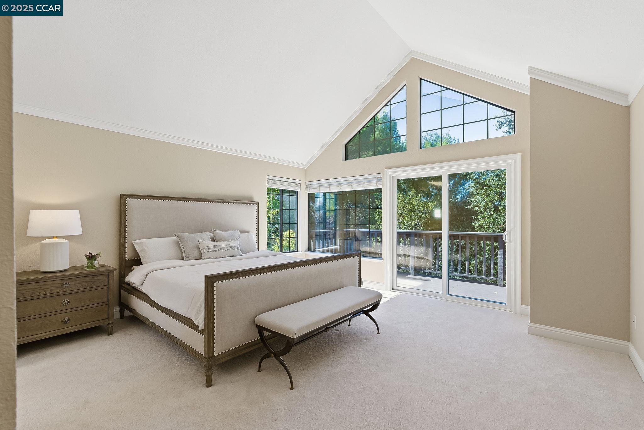 Detail Gallery Image 27 of 48 For 121 Haslemere Ct, Lafayette,  CA 94549 - 3 Beds | 3 Baths