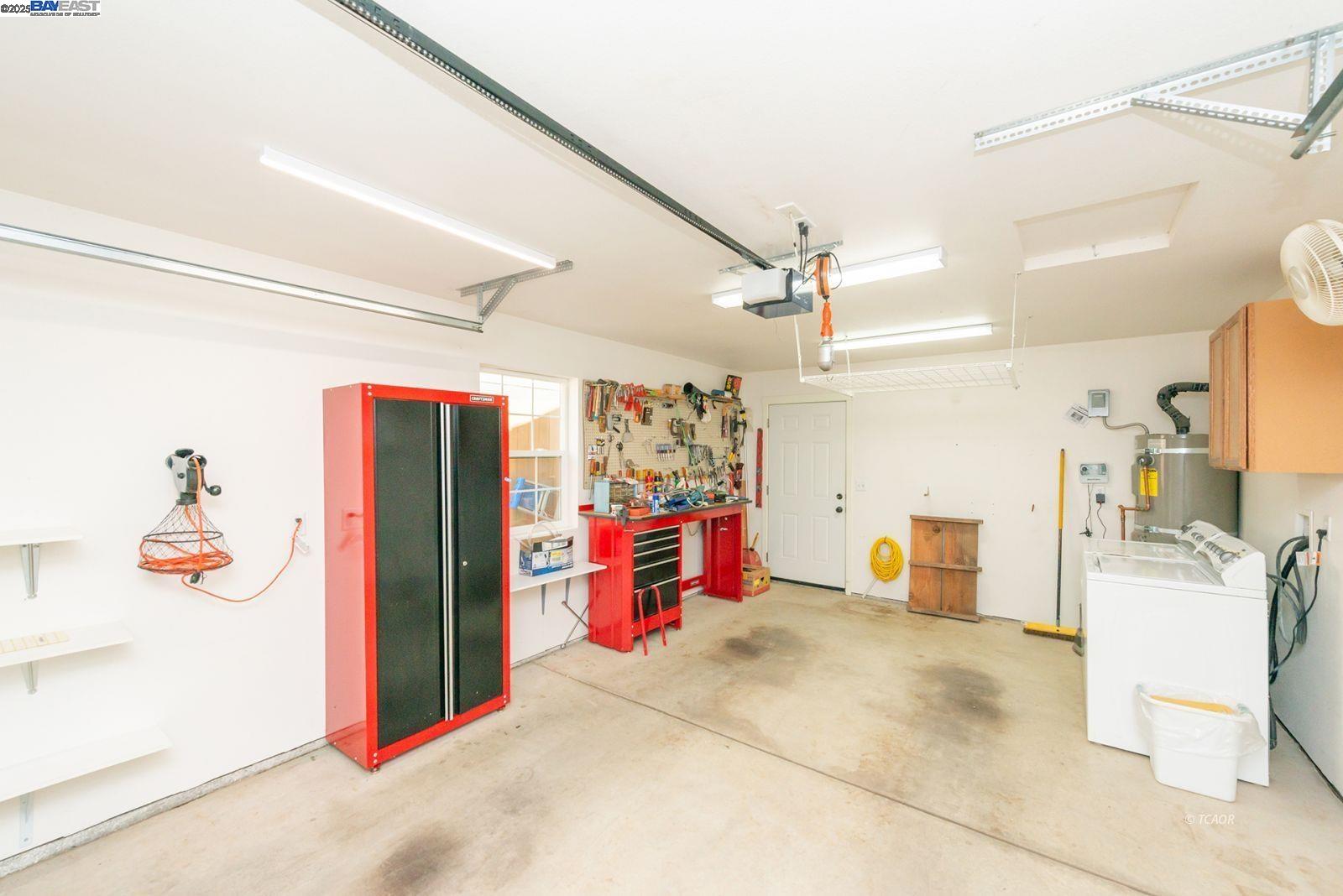 Detail Gallery Image 19 of 46 For 41 Hawthorne St., Weaverville,  CA 96093 - 3 Beds | 2 Baths