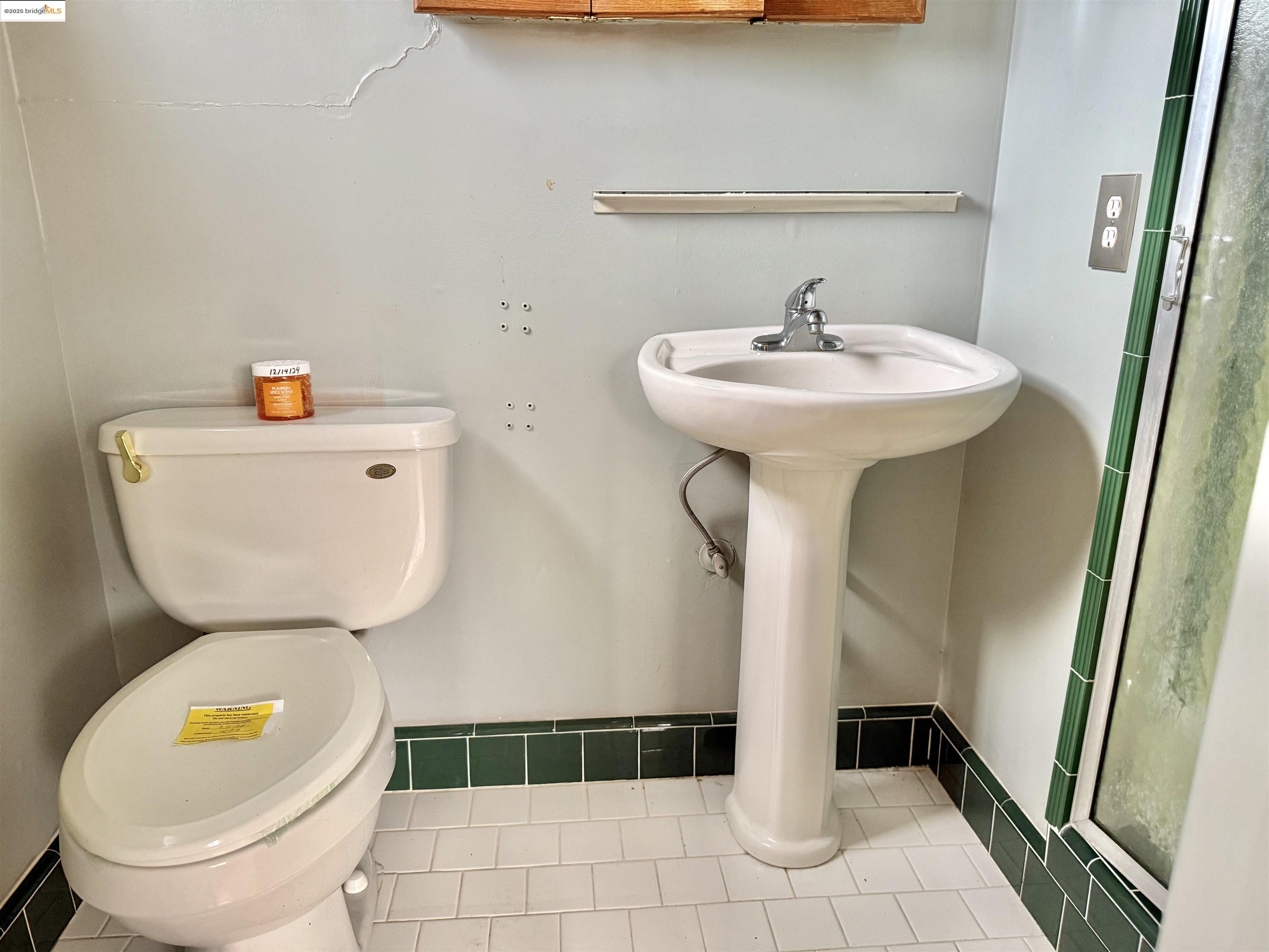 Detail Gallery Image 17 of 19 For 949 Flores Way, Rio Vista,  CA 94571 - 3 Beds | 1/1 Baths