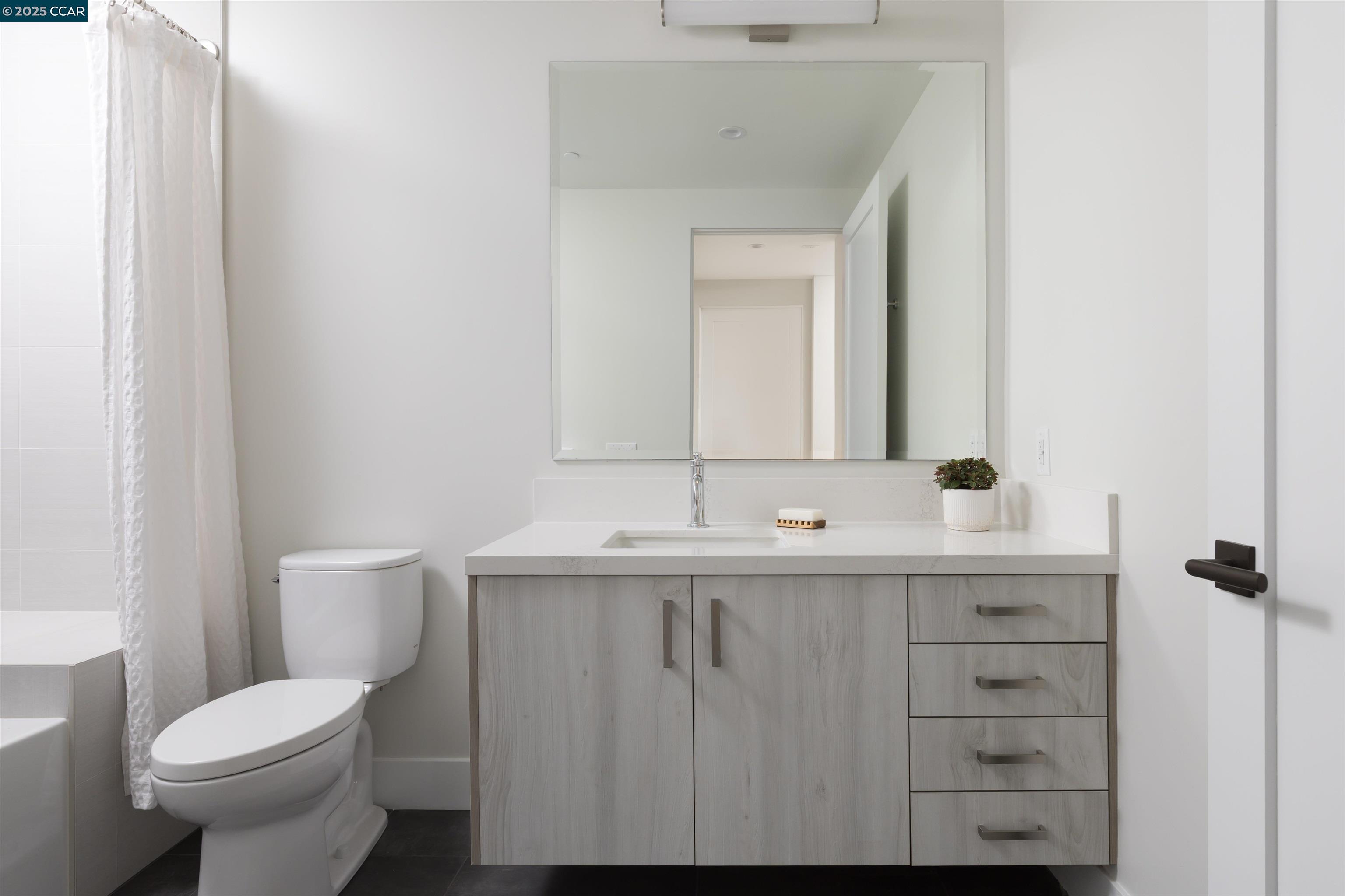 Detail Gallery Image 20 of 22 For 375 W El Pintado #202,  Danville,  CA 94526 - 3 Beds | 2 Baths