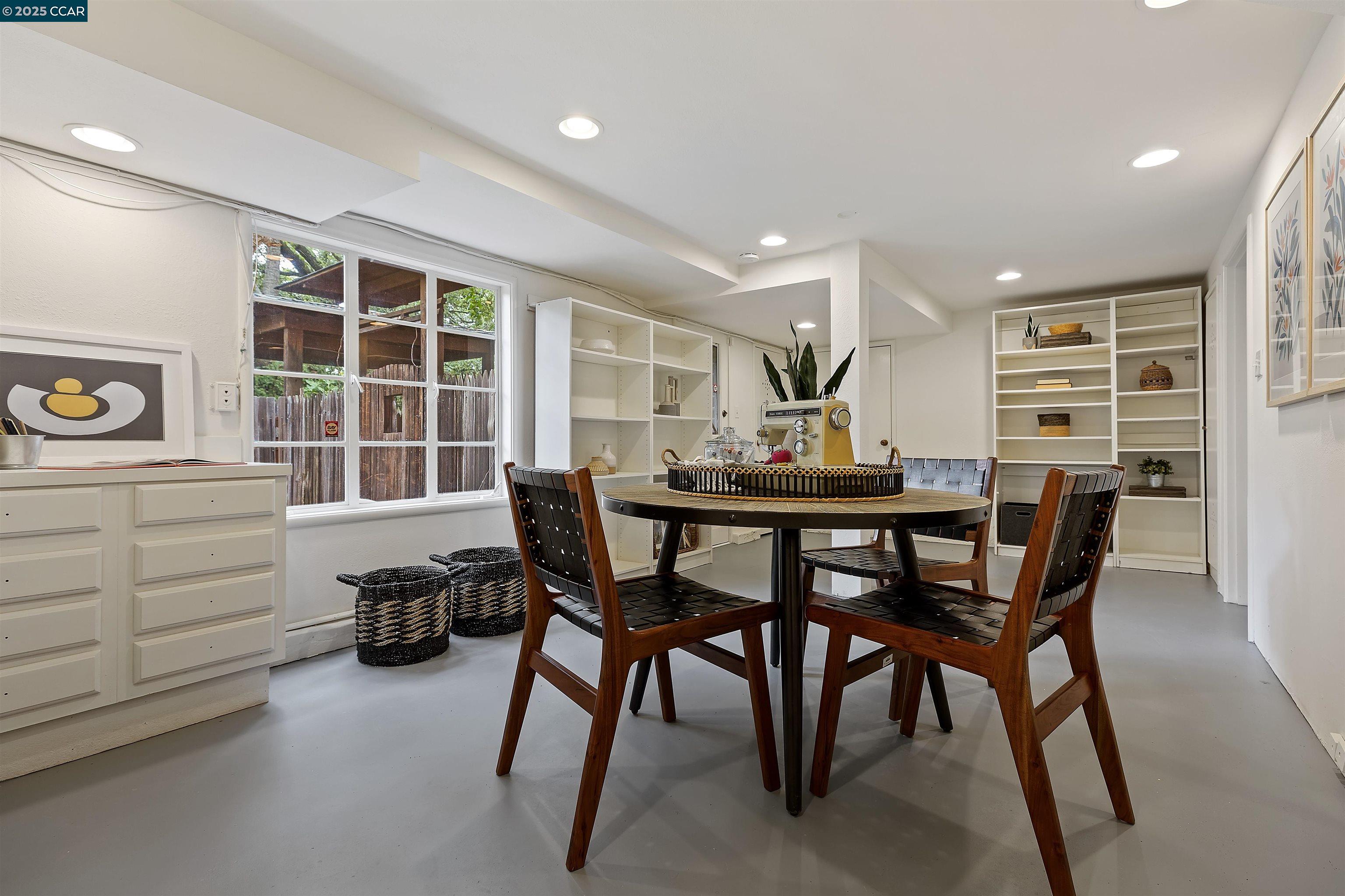 Detail Gallery Image 56 of 60 For 59 Hacienda Cir, Orinda,  CA 94563 - 4 Beds | 4/1 Baths