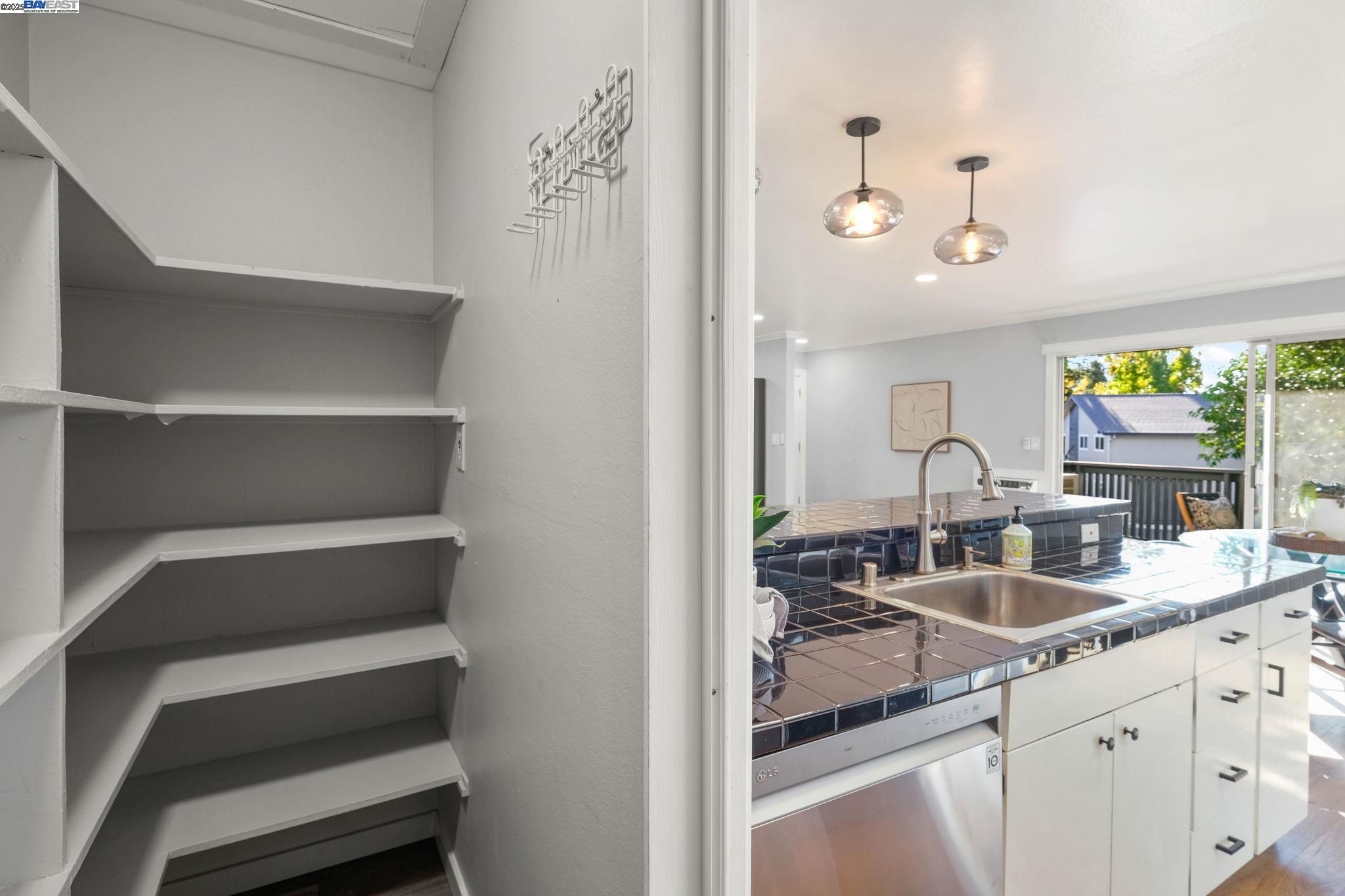 Detail Gallery Image 14 of 28 For 9085 Alcosta Blvd #334,  San Ramon,  CA 94583 - 2 Beds | 1 Baths