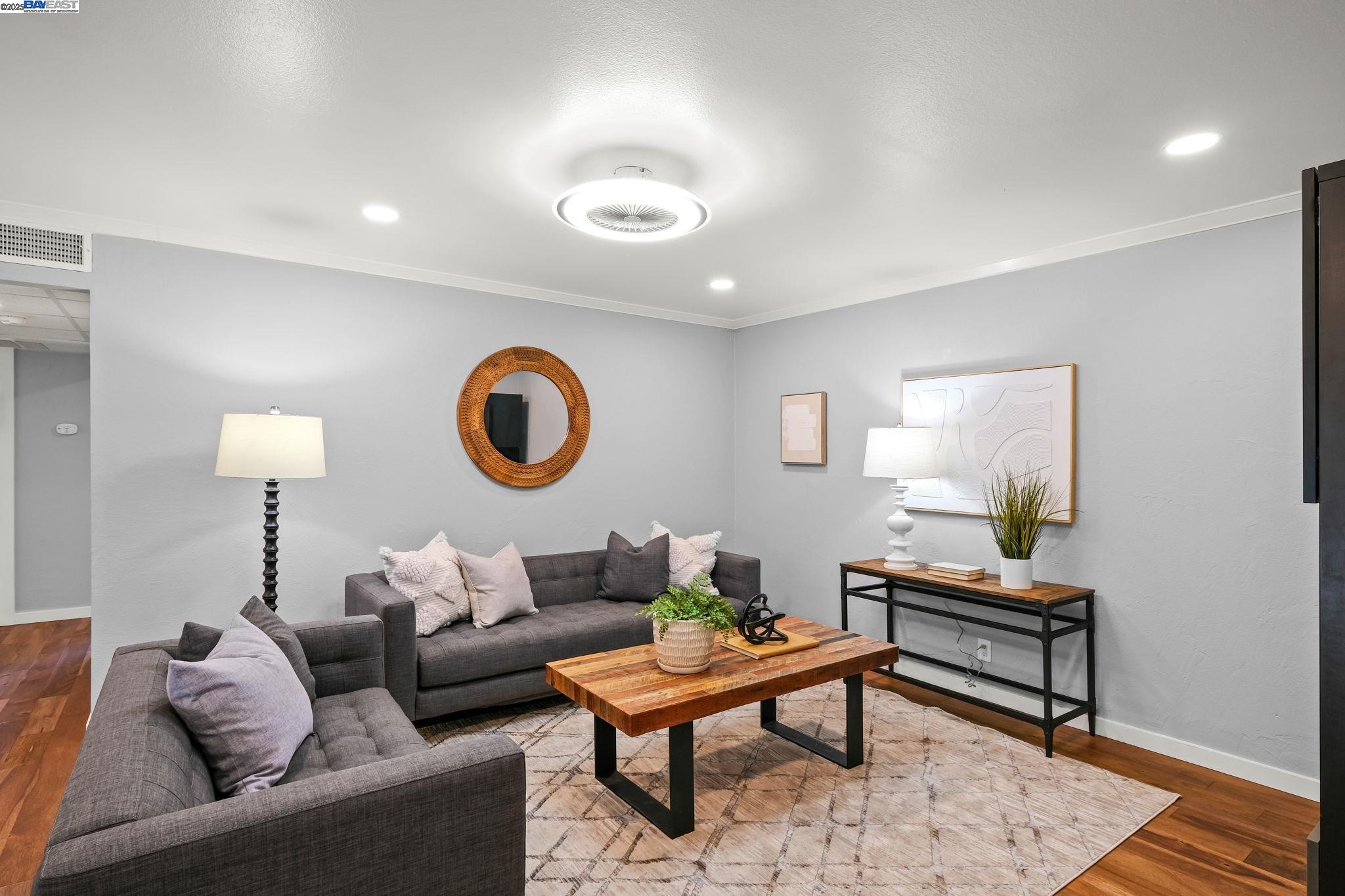 Detail Gallery Image 3 of 28 For 9085 Alcosta Blvd #334,  San Ramon,  CA 94583 - 2 Beds | 1 Baths