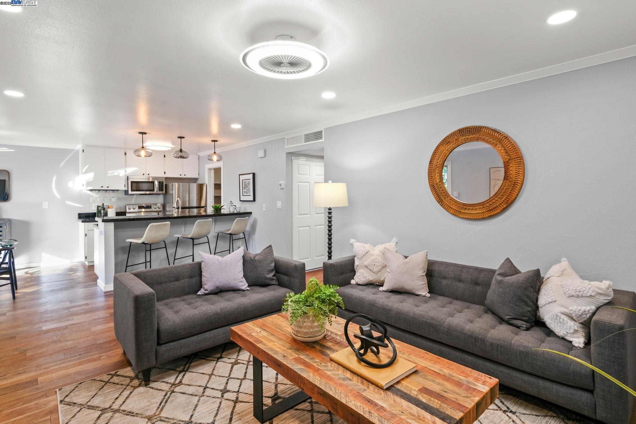 Detail Gallery Image 6 of 28 For 9085 Alcosta Blvd #334,  San Ramon,  CA 94583 - 2 Beds | 1 Baths