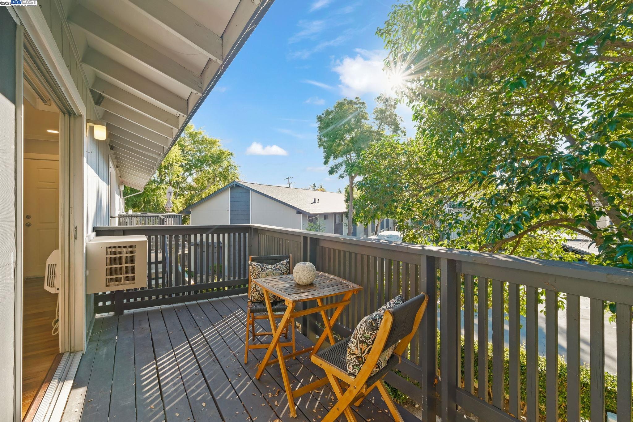 Detail Gallery Image 9 of 28 For 9085 Alcosta Blvd #334,  San Ramon,  CA 94583 - 2 Beds | 1 Baths