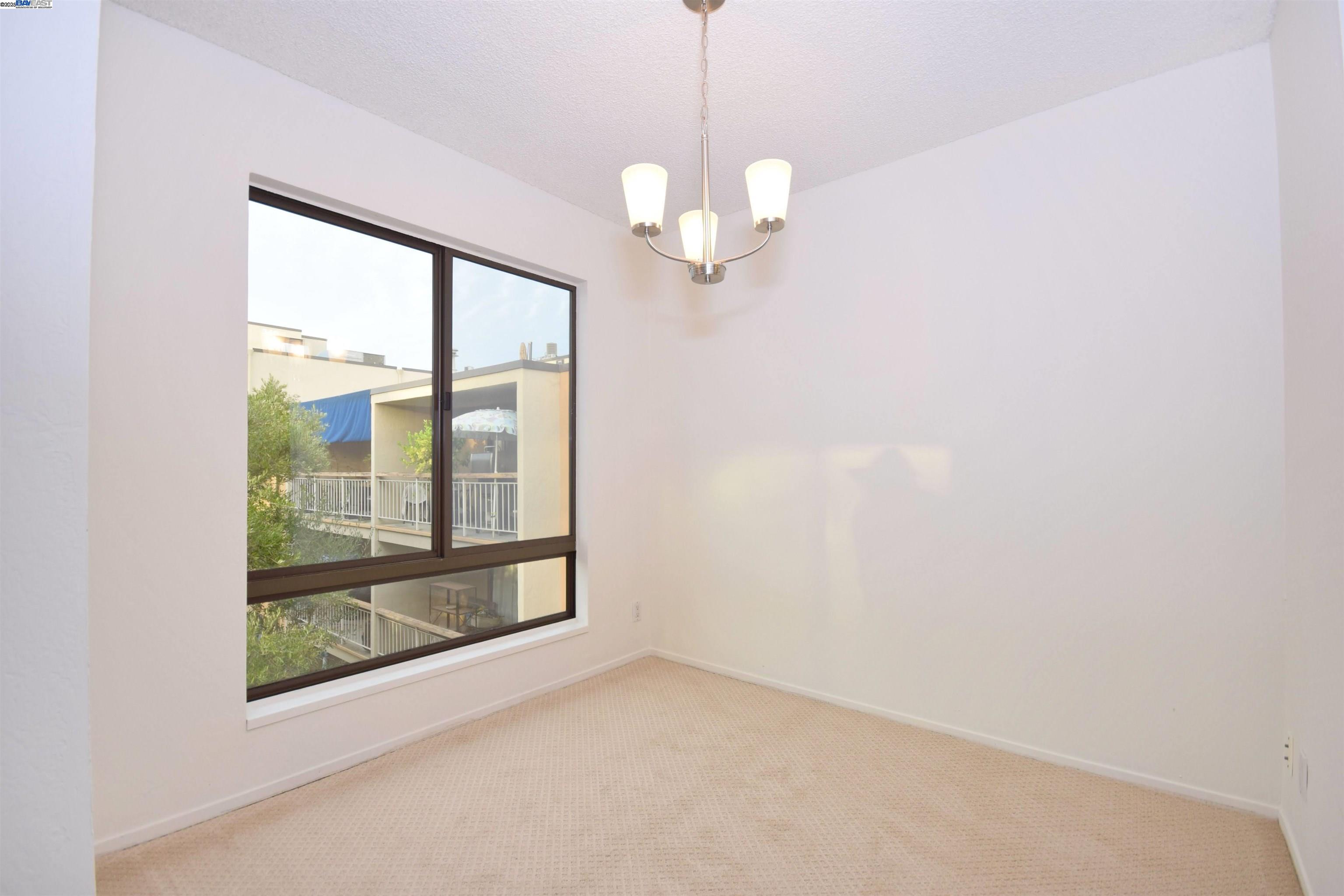 Photo #11: 41115340 Listing: Photo #11