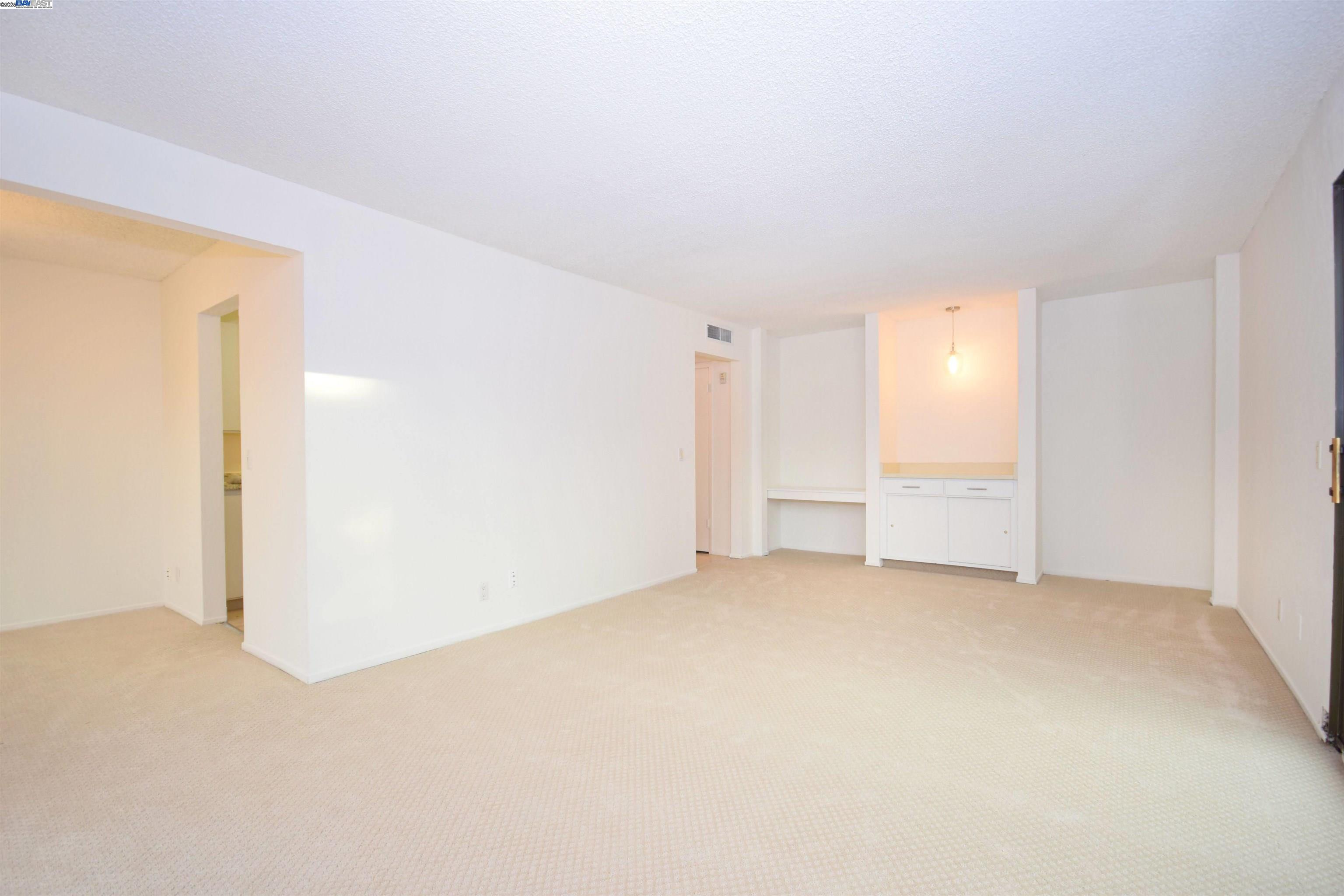 Photo #7: 41115340 Listing: Photo #7