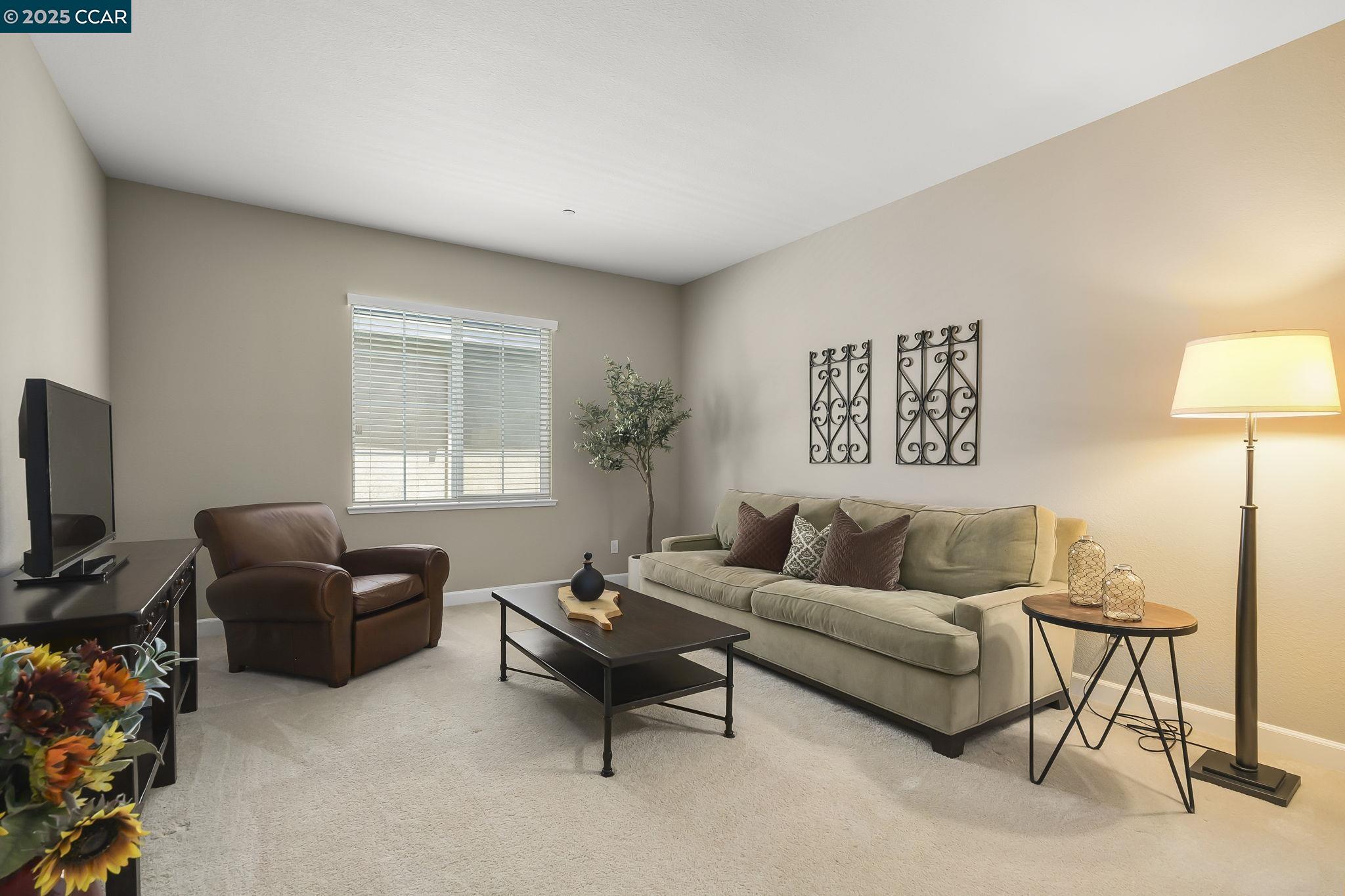 Detail Gallery Image 22 of 31 For 490 Stratford Ct, Brentwood,  CA 94513 - 4 Beds | 3/1 Baths