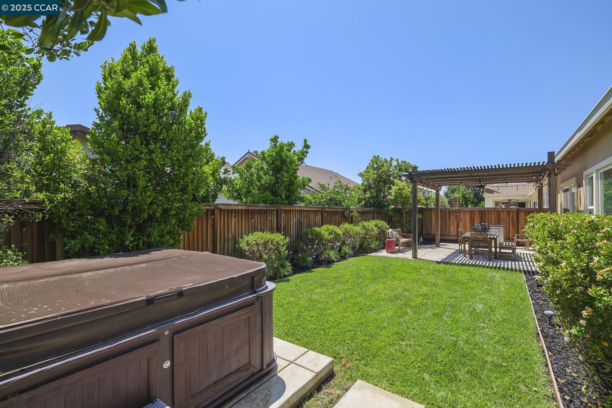 Detail Gallery Image 28 of 31 For 490 Stratford Ct, Brentwood,  CA 94513 - 4 Beds | 3/1 Baths