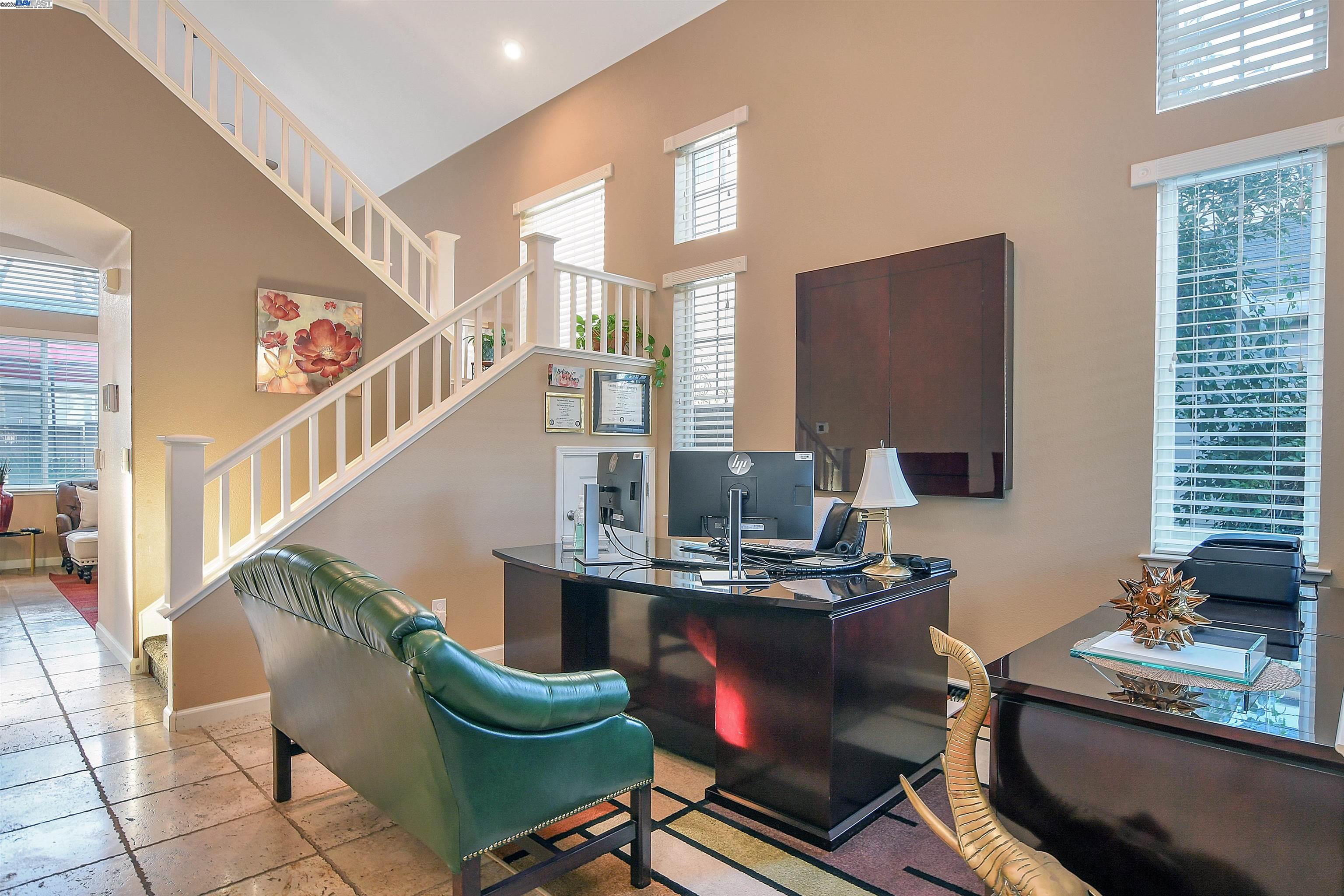 Detail Gallery Image 7 of 23 For 247 Honeysuckle St, Brentwood,  CA 94513 - 3 Beds | 2/1 Baths