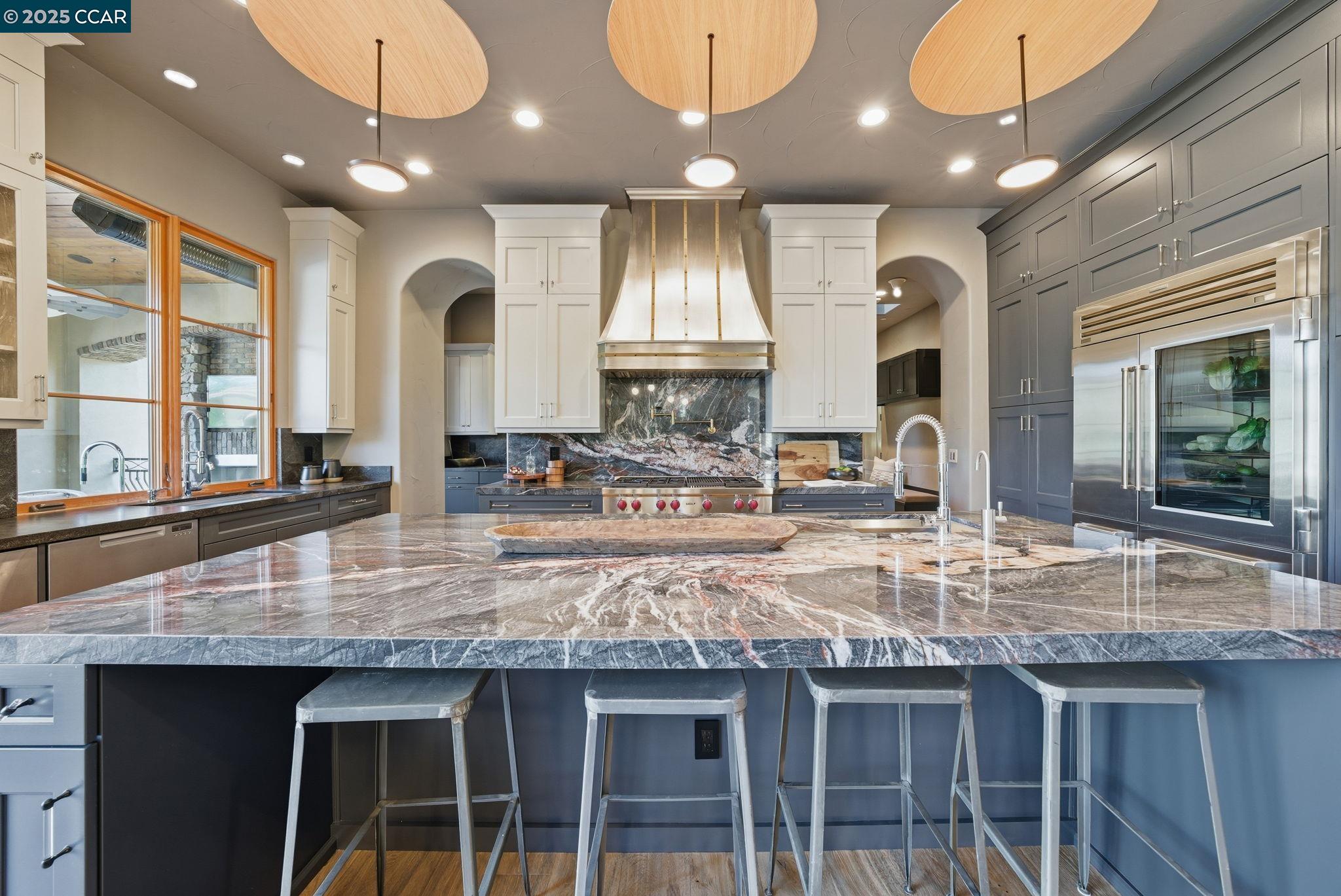 Detail Gallery Image 15 of 60 For 8 Quiet Country Lane, Danville,  CA 94526 - 5 Beds | 6 Baths