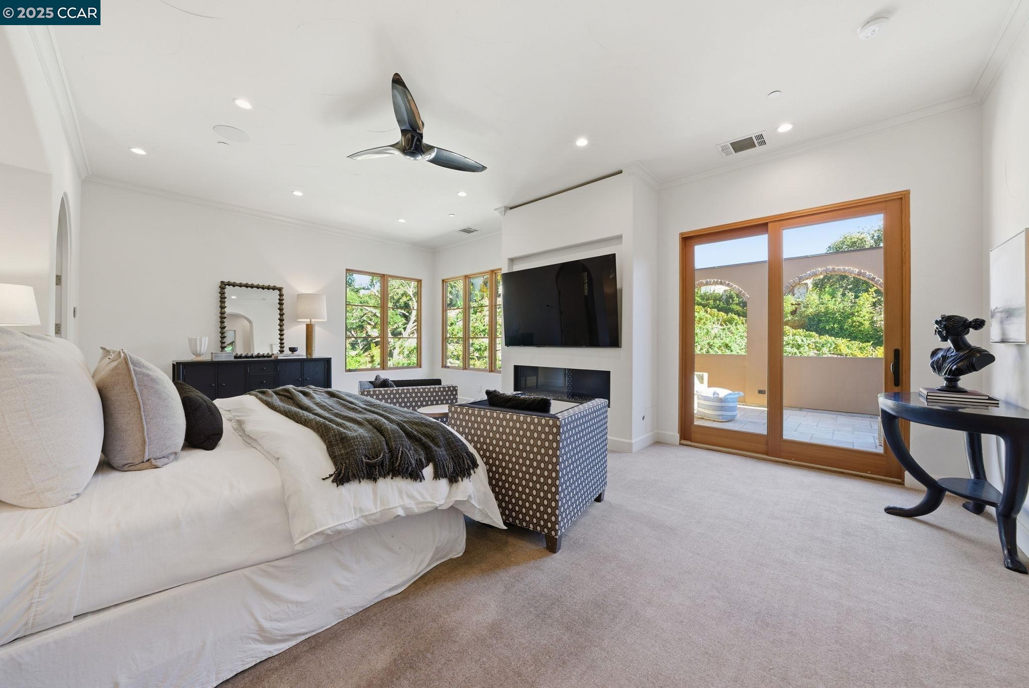 Detail Gallery Image 29 of 60 For 8 Quiet Country Lane, Danville,  CA 94526 - 5 Beds | 6 Baths