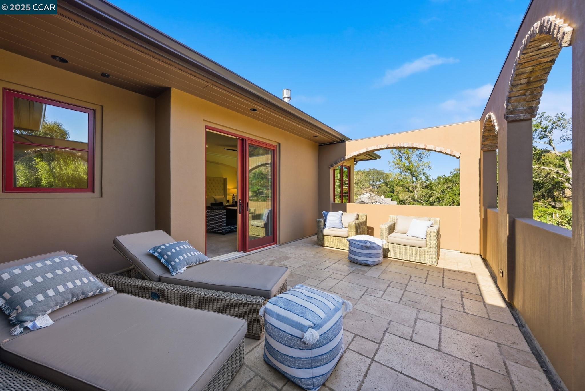 Detail Gallery Image 38 of 60 For 8 Quiet Country Lane, Danville,  CA 94526 - 5 Beds | 6 Baths