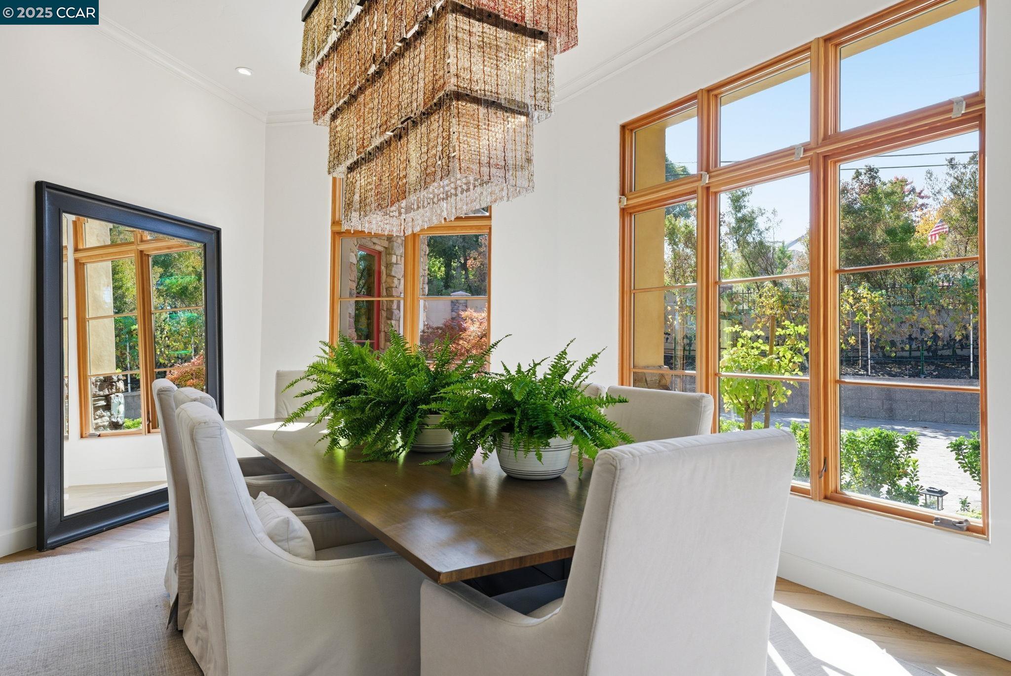 Detail Gallery Image 5 of 60 For 8 Quiet Country Lane, Danville,  CA 94526 - 5 Beds | 6 Baths