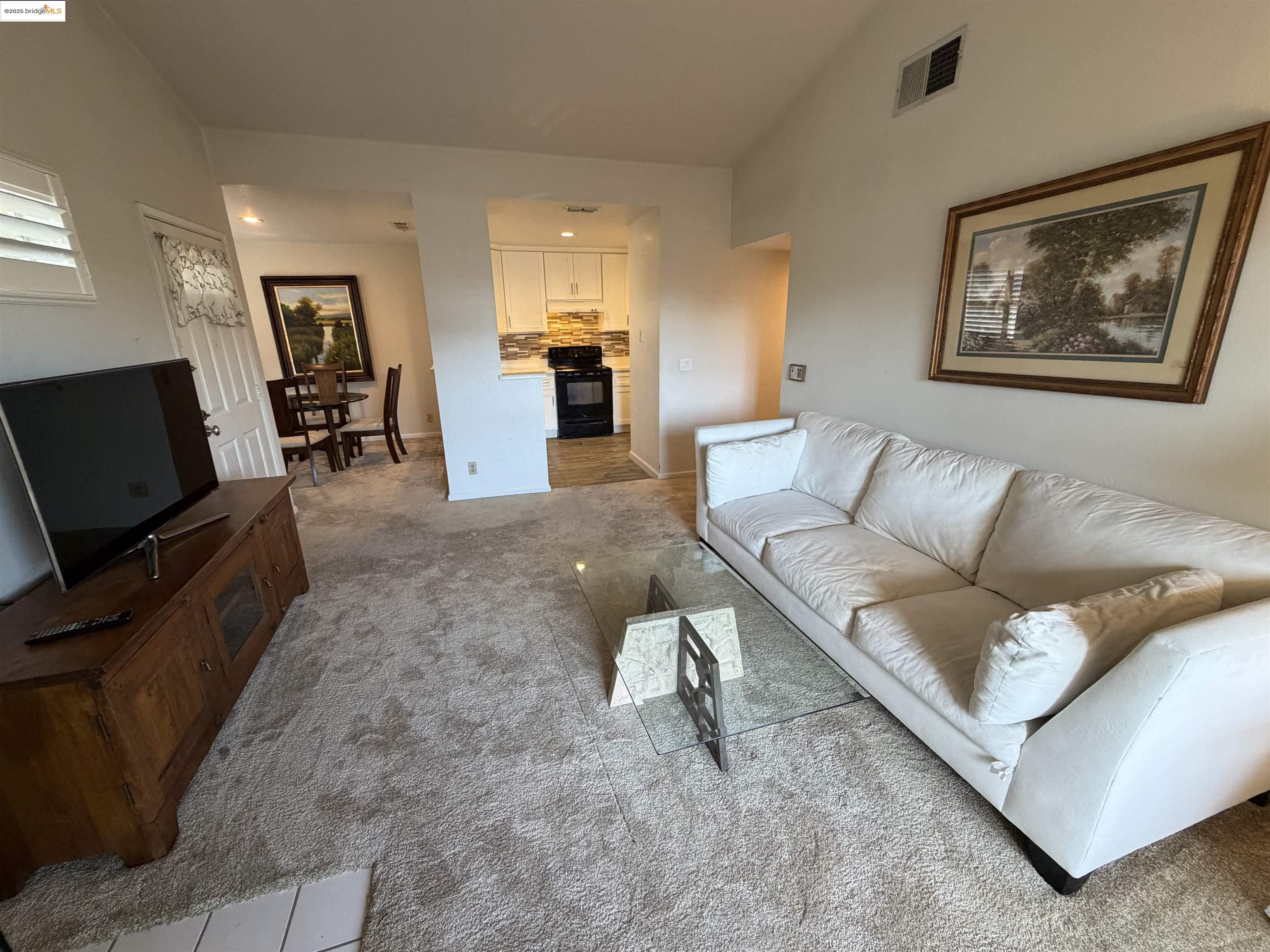 Detail Gallery Image 21 of 27 For 7148 Dublin Meadows St #E,  Dublin,  CA 94568-3877 - 1 Beds | 1 Baths