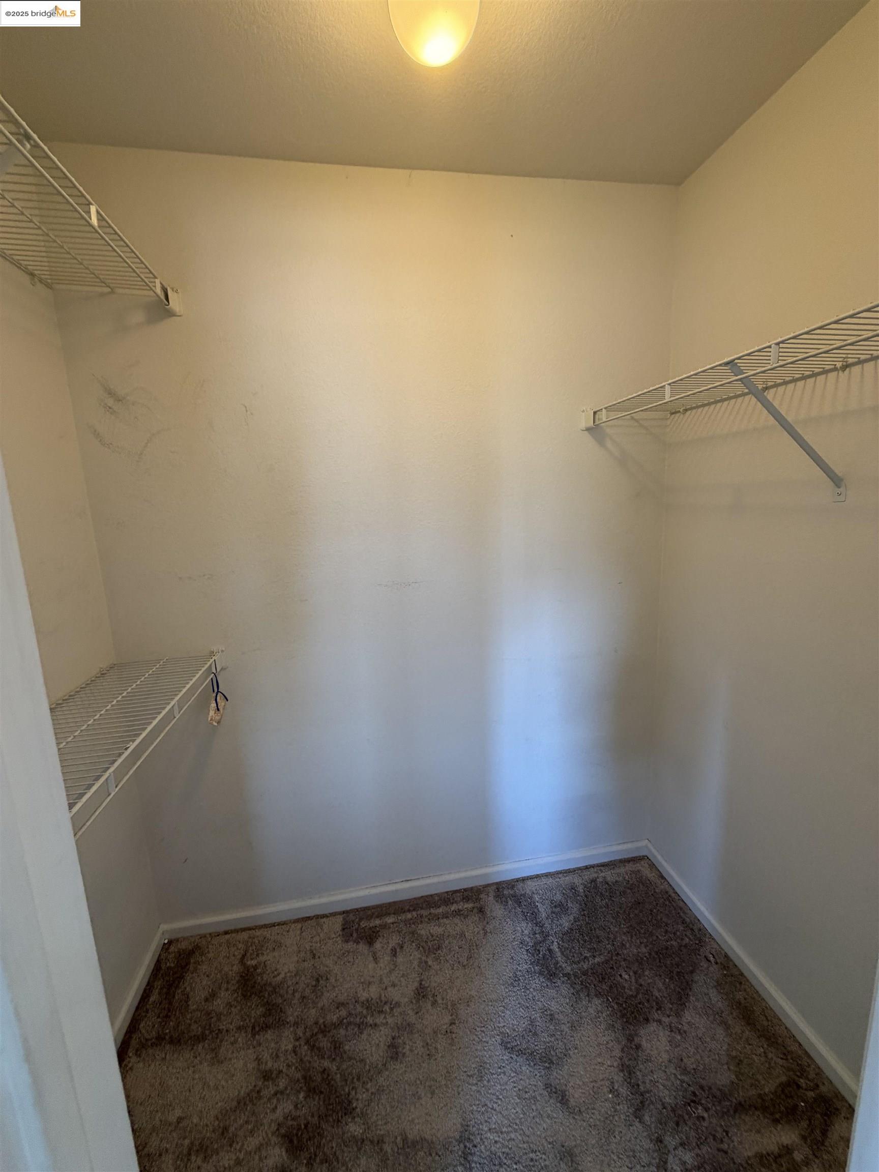 Detail Gallery Image 8 of 27 For 7148 Dublin Meadows St #E,  Dublin,  CA 94568-3877 - 1 Beds | 1 Baths