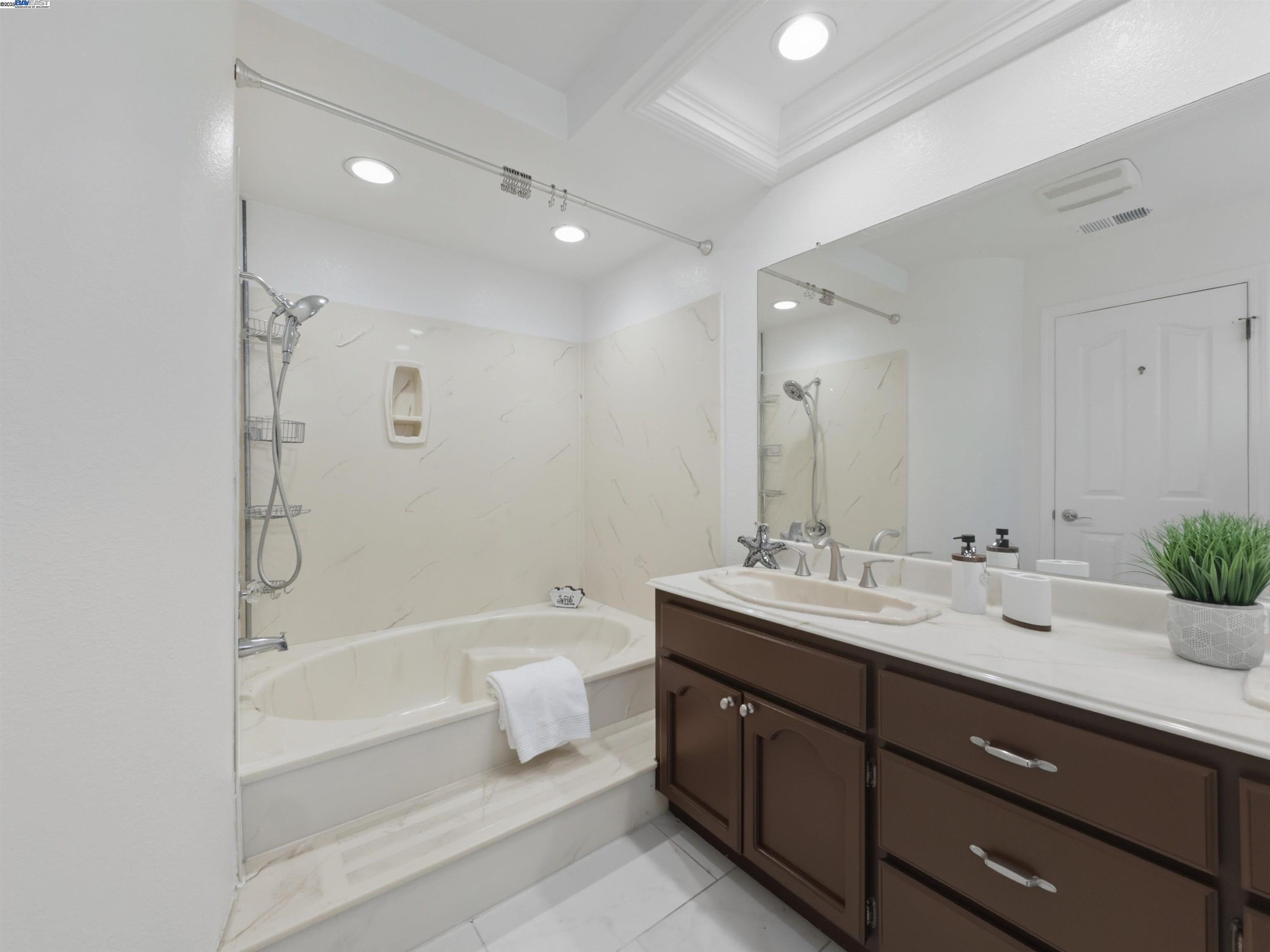 Detail Gallery Image 22 of 58 For 754 Winterside Cir, San Ramon,  CA 94583 - 3 Beds | 2/1 Baths