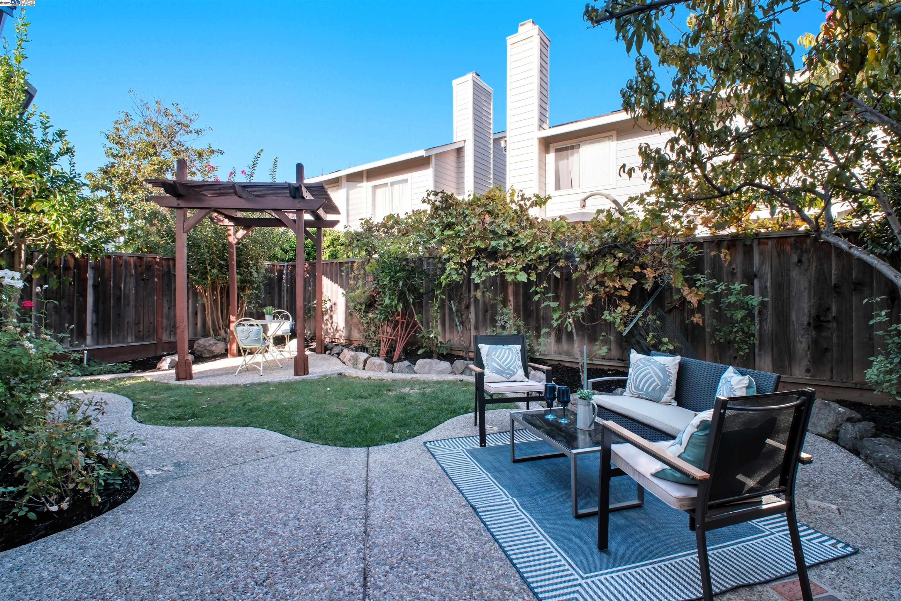 Detail Gallery Image 36 of 58 For 754 Winterside Cir, San Ramon,  CA 94583 - 3 Beds | 2/1 Baths