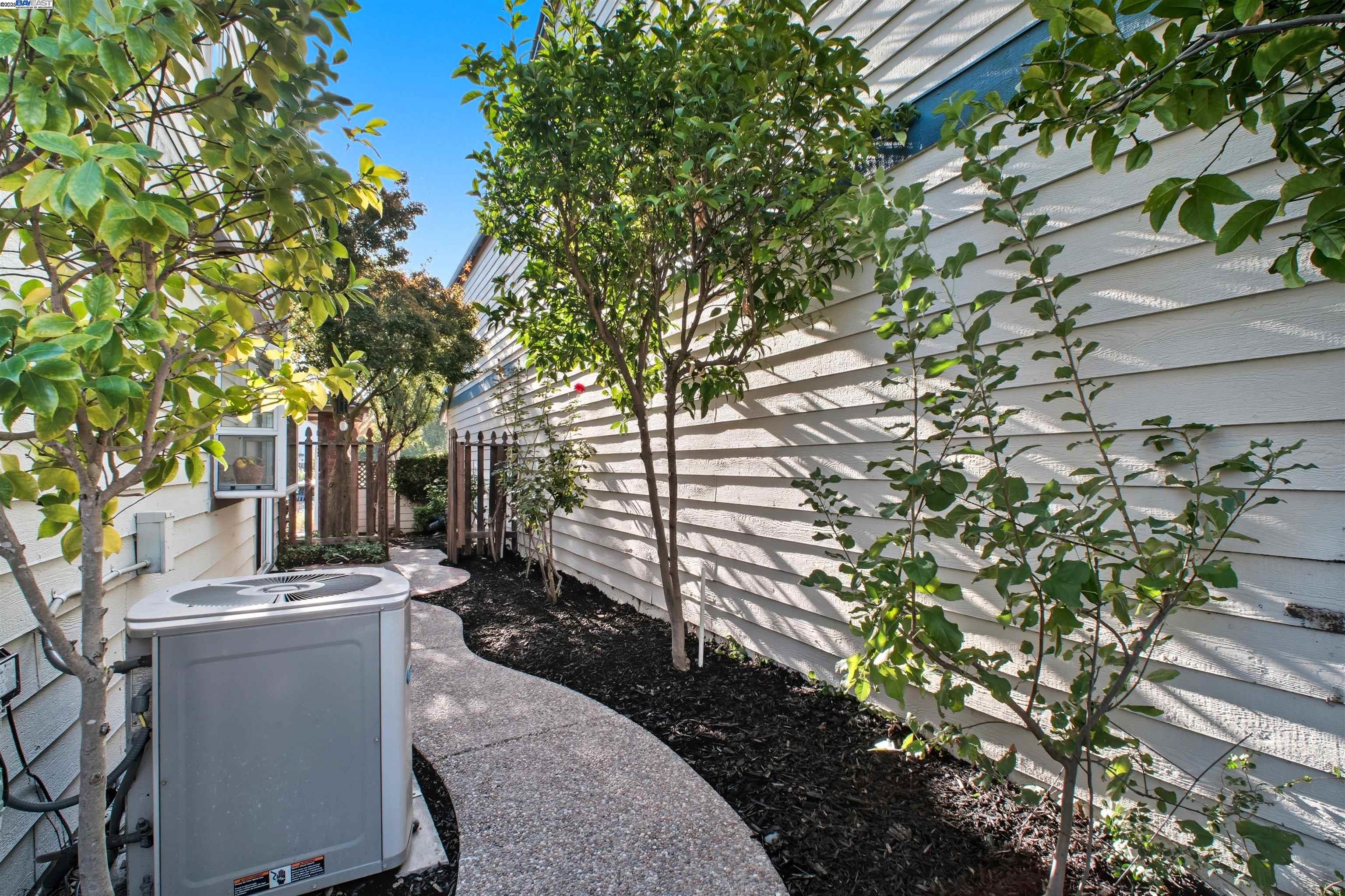 Detail Gallery Image 38 of 58 For 754 Winterside Cir, San Ramon,  CA 94583 - 3 Beds | 2/1 Baths